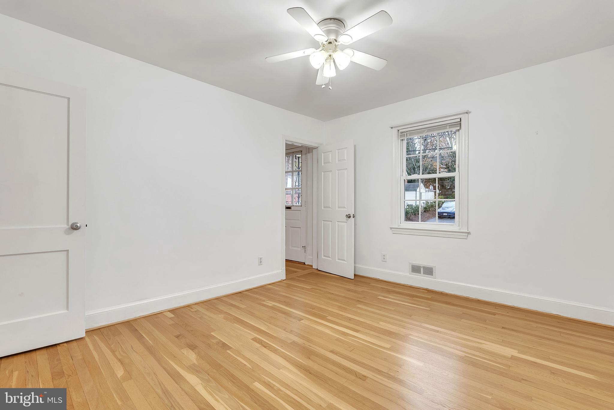 5302 BALTIMORE AVENUE