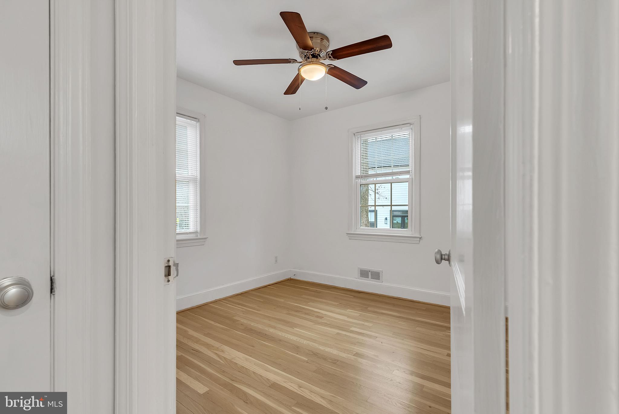 5302 BALTIMORE AVENUE