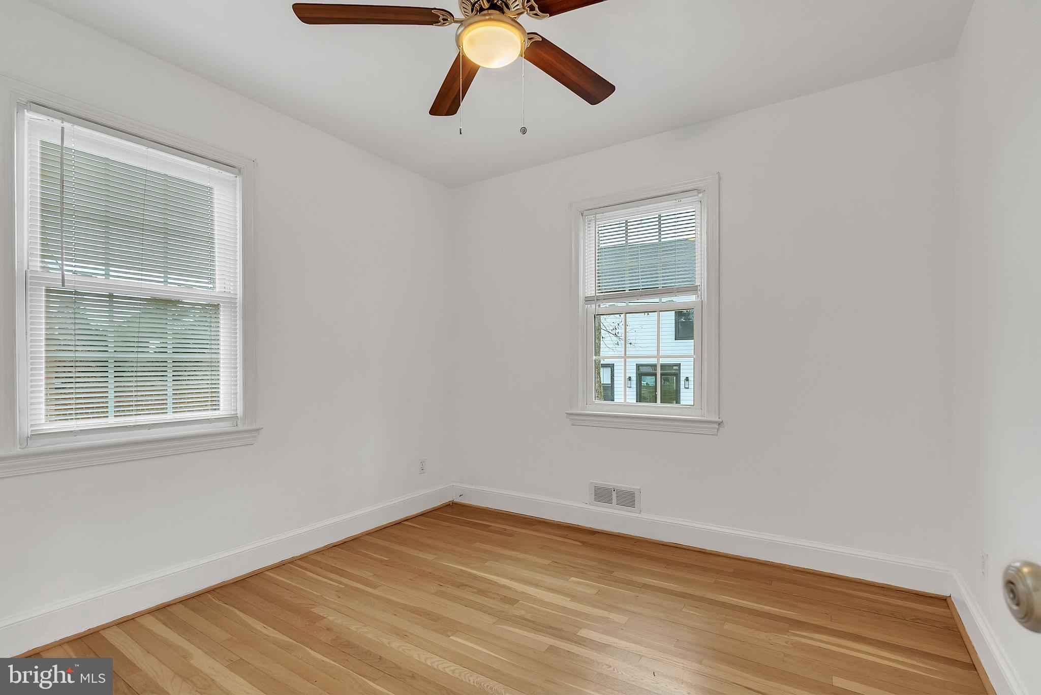 5302 BALTIMORE AVENUE