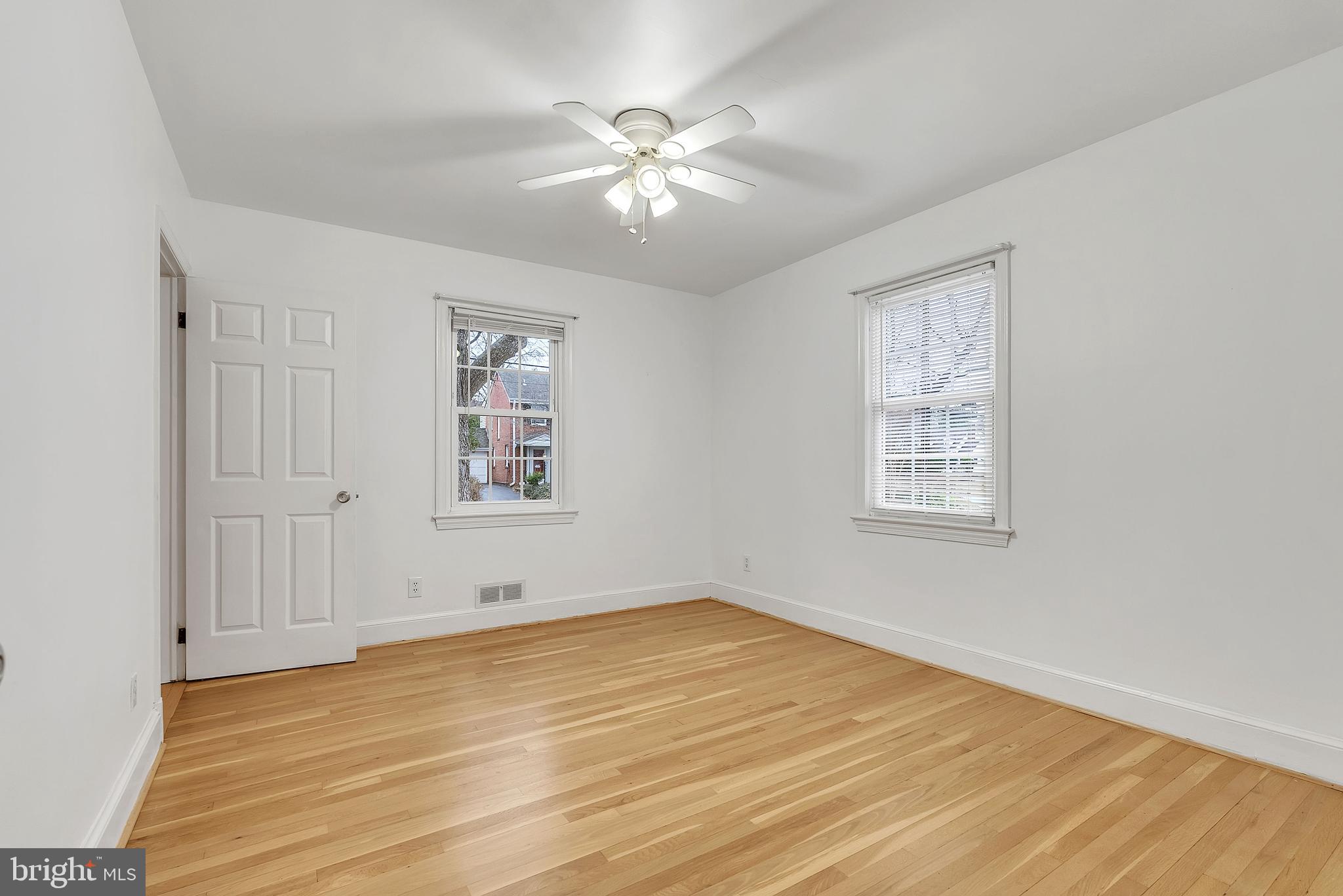 5302 BALTIMORE AVENUE