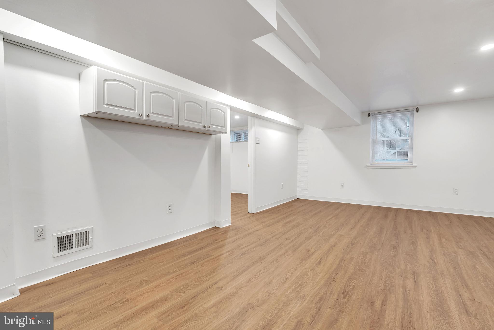 5302 BALTIMORE AVENUE