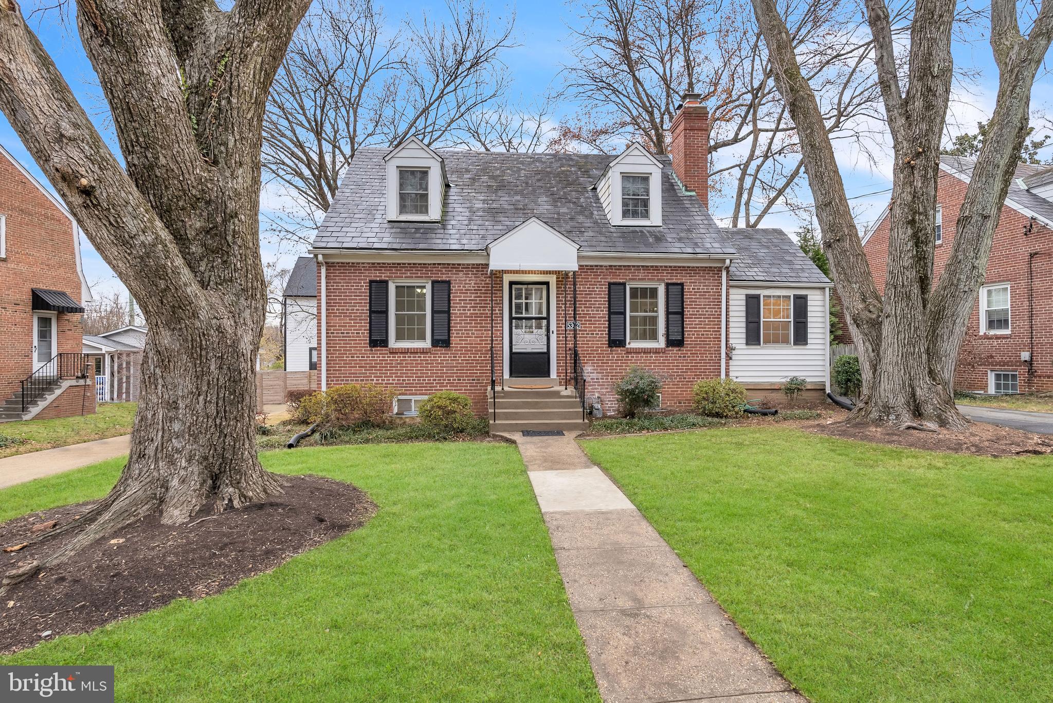 5302 BALTIMORE AVENUE