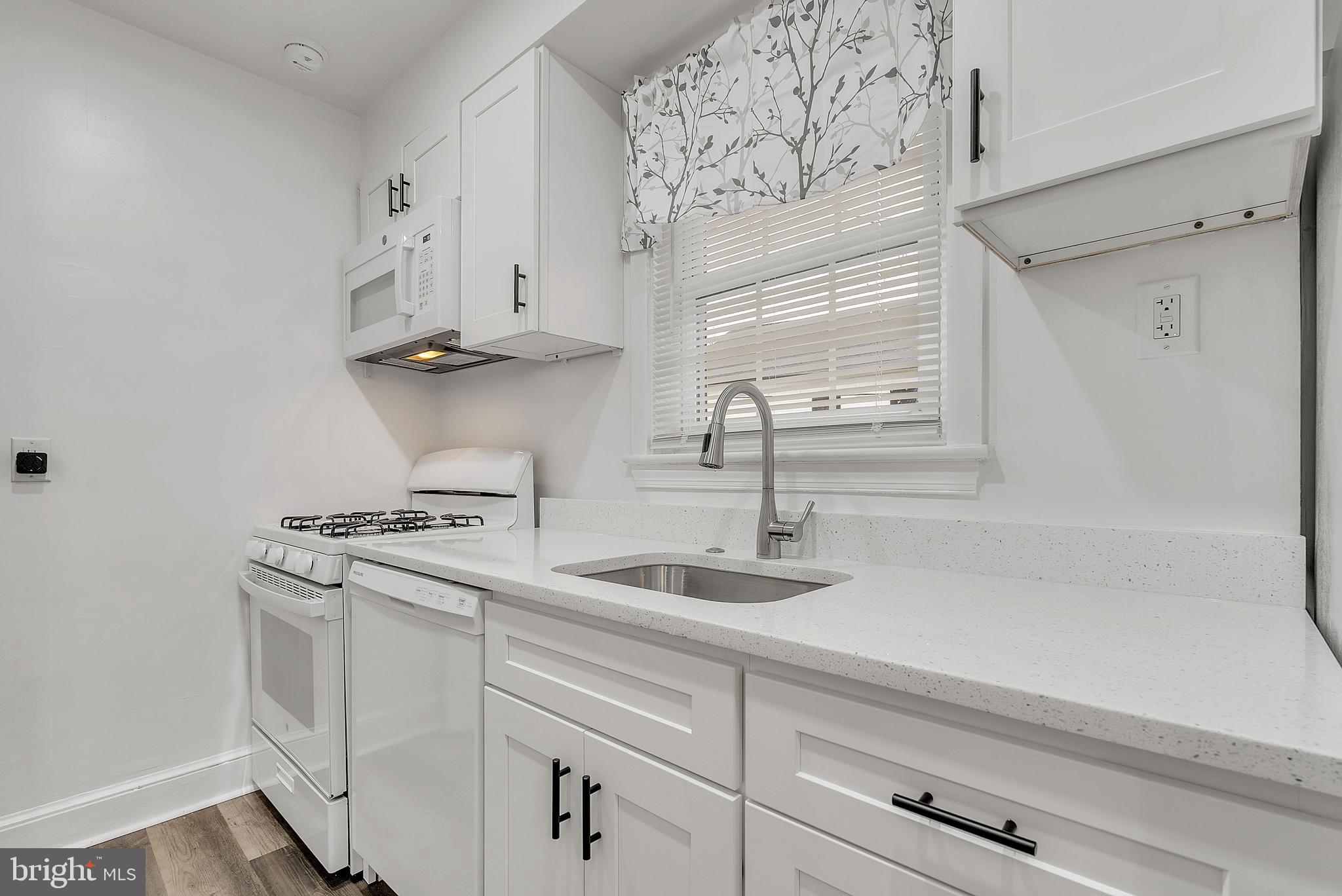 5302 BALTIMORE AVENUE