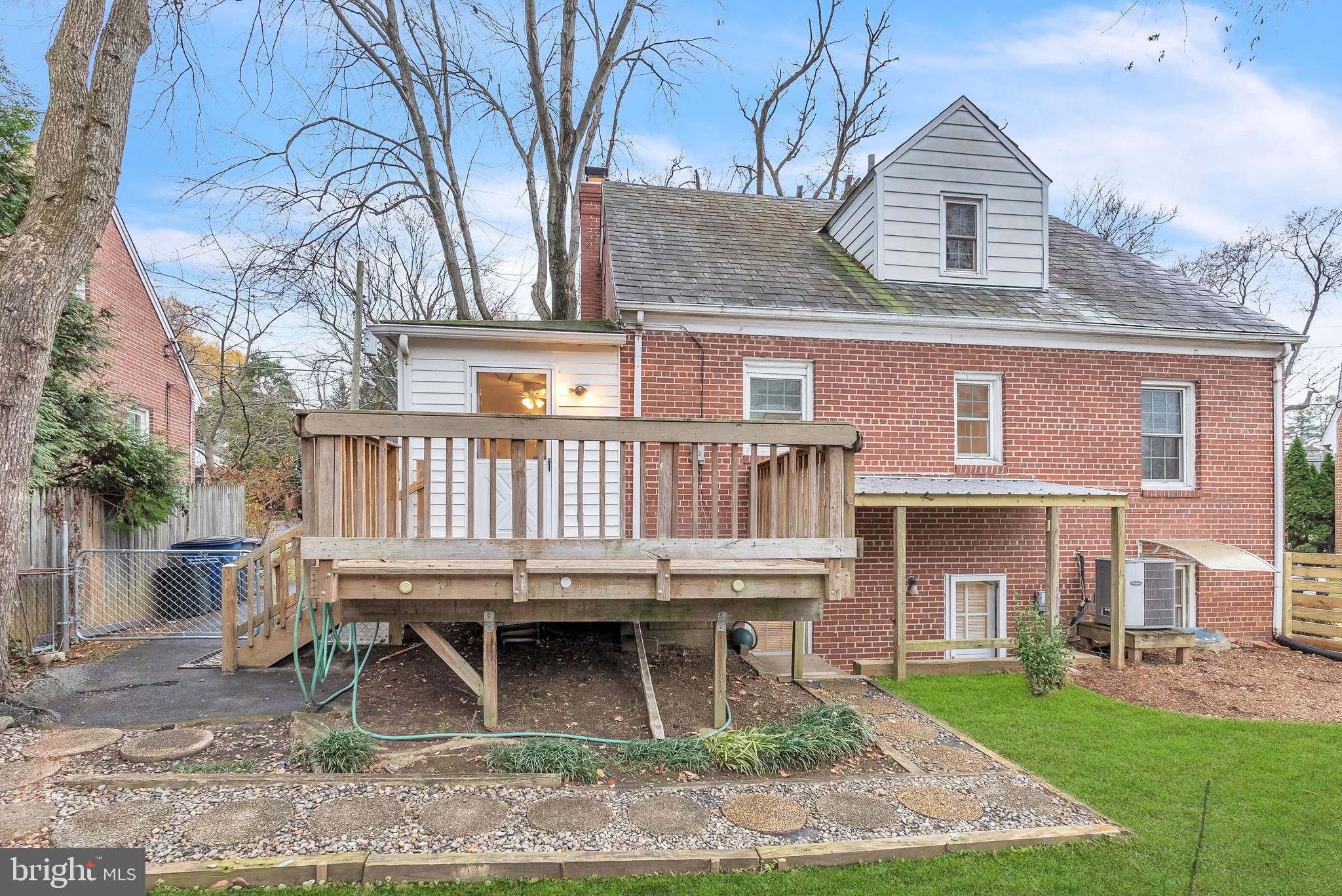 5302 BALTIMORE AVENUE