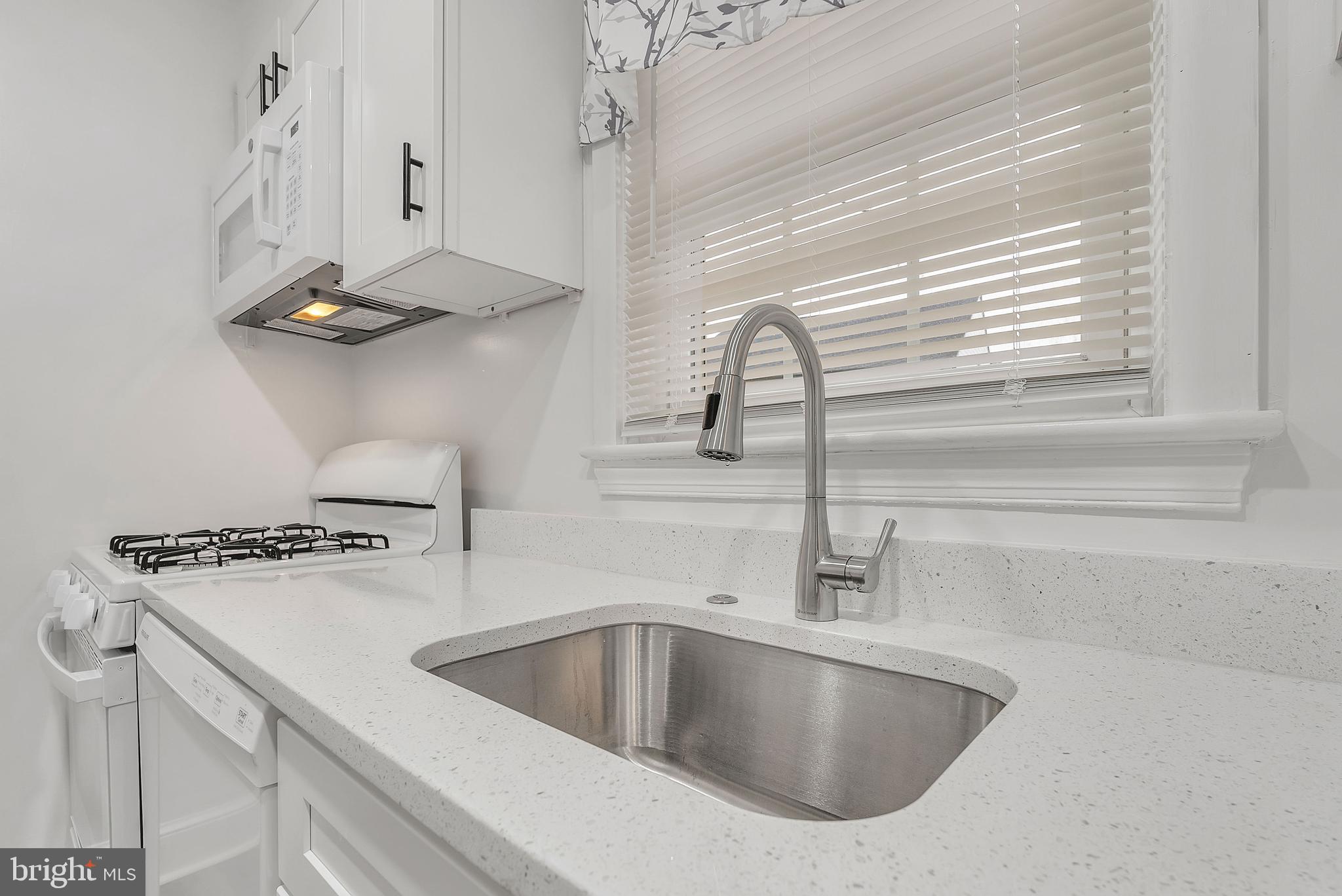 5302 BALTIMORE AVENUE