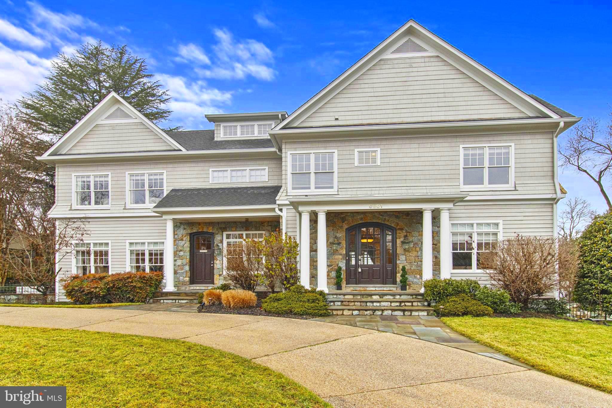 5801 IPSWICH ROAD