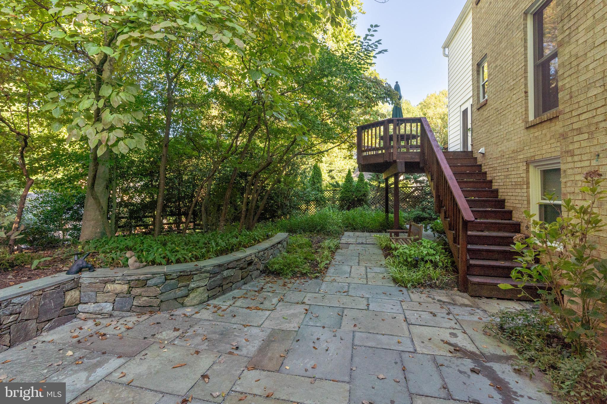 10116 WEATHERWOOD COURT