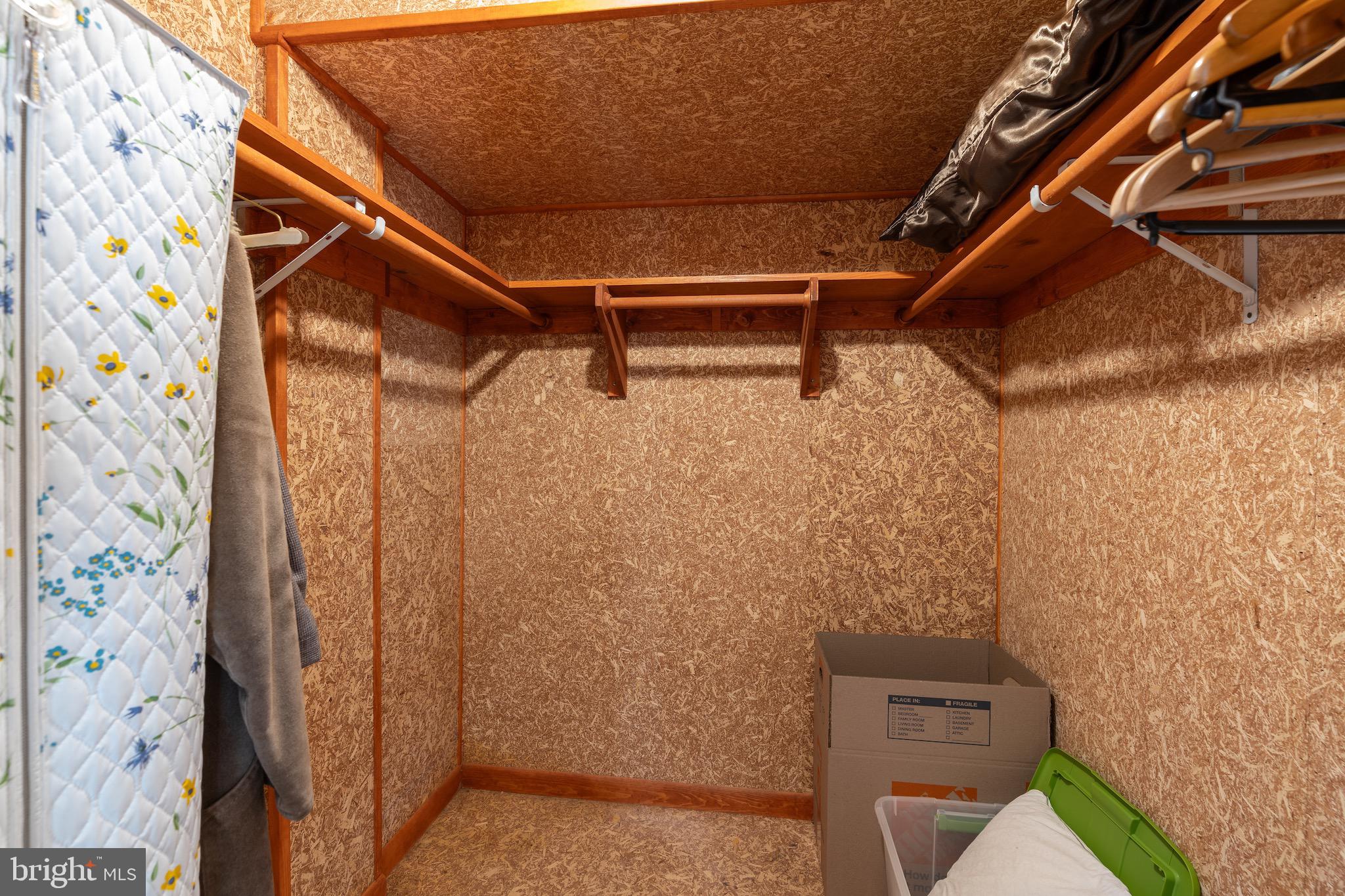 10116 WEATHERWOOD COURT