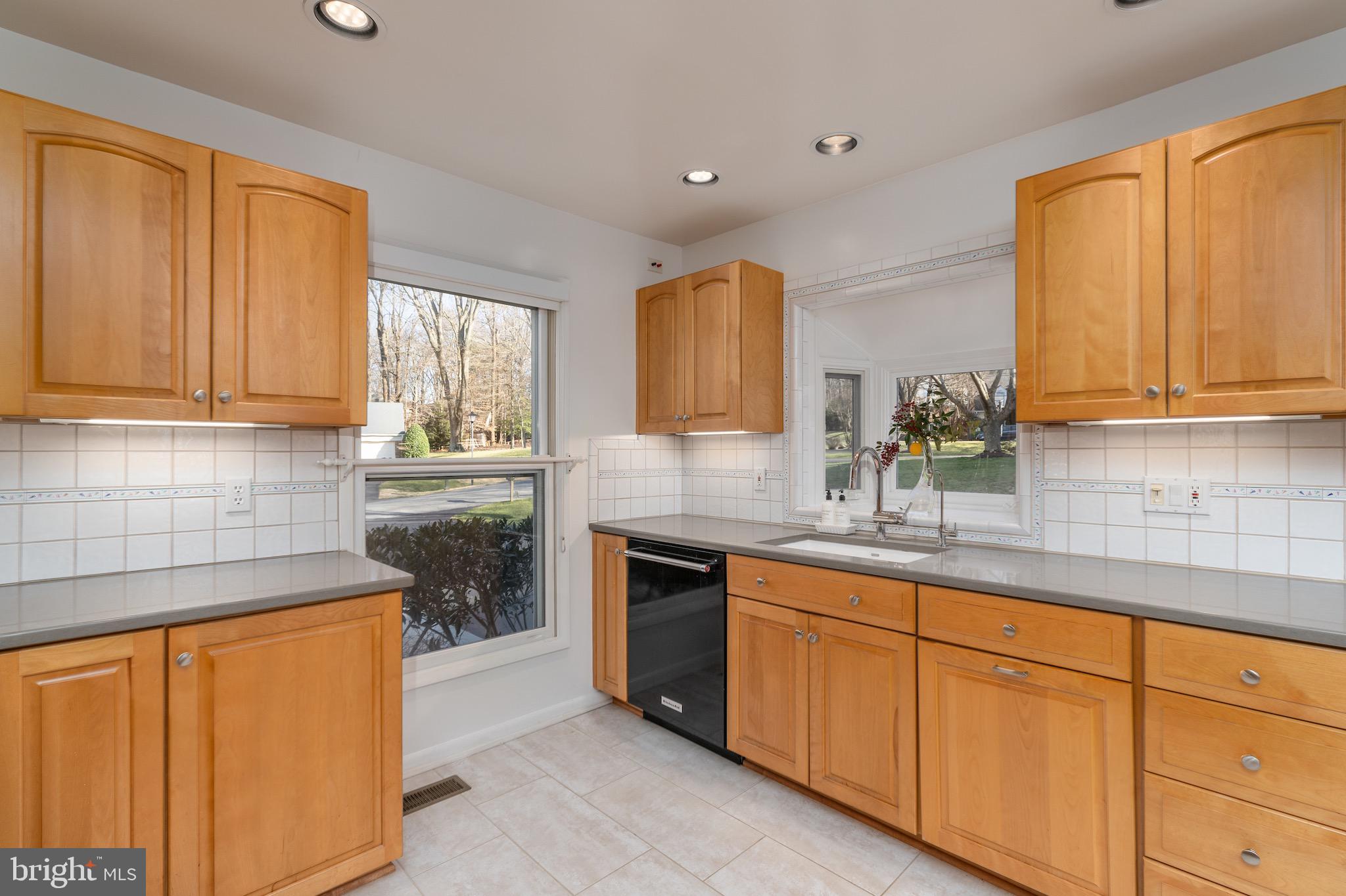 10116 WEATHERWOOD COURT