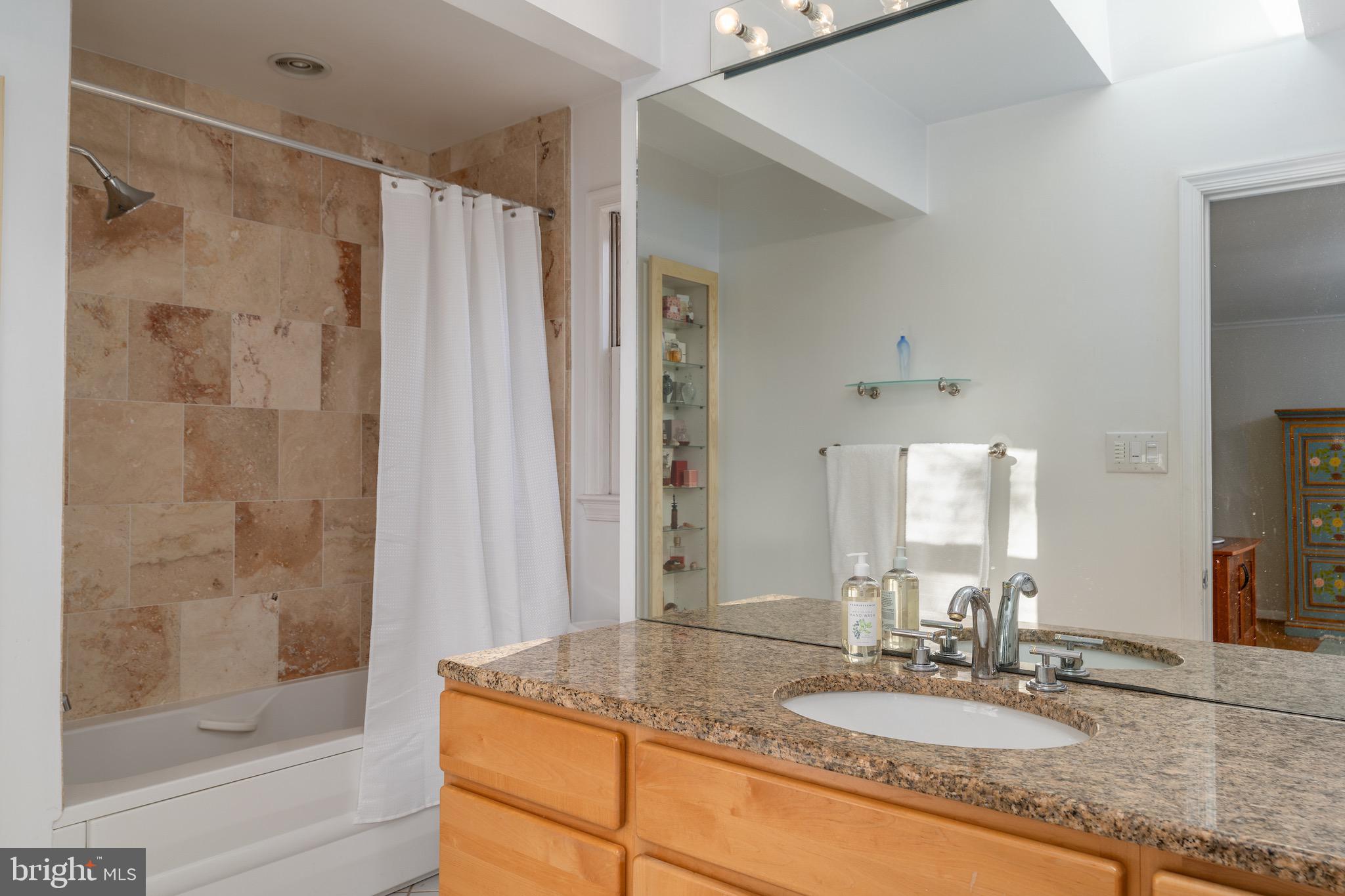 10116 WEATHERWOOD COURT