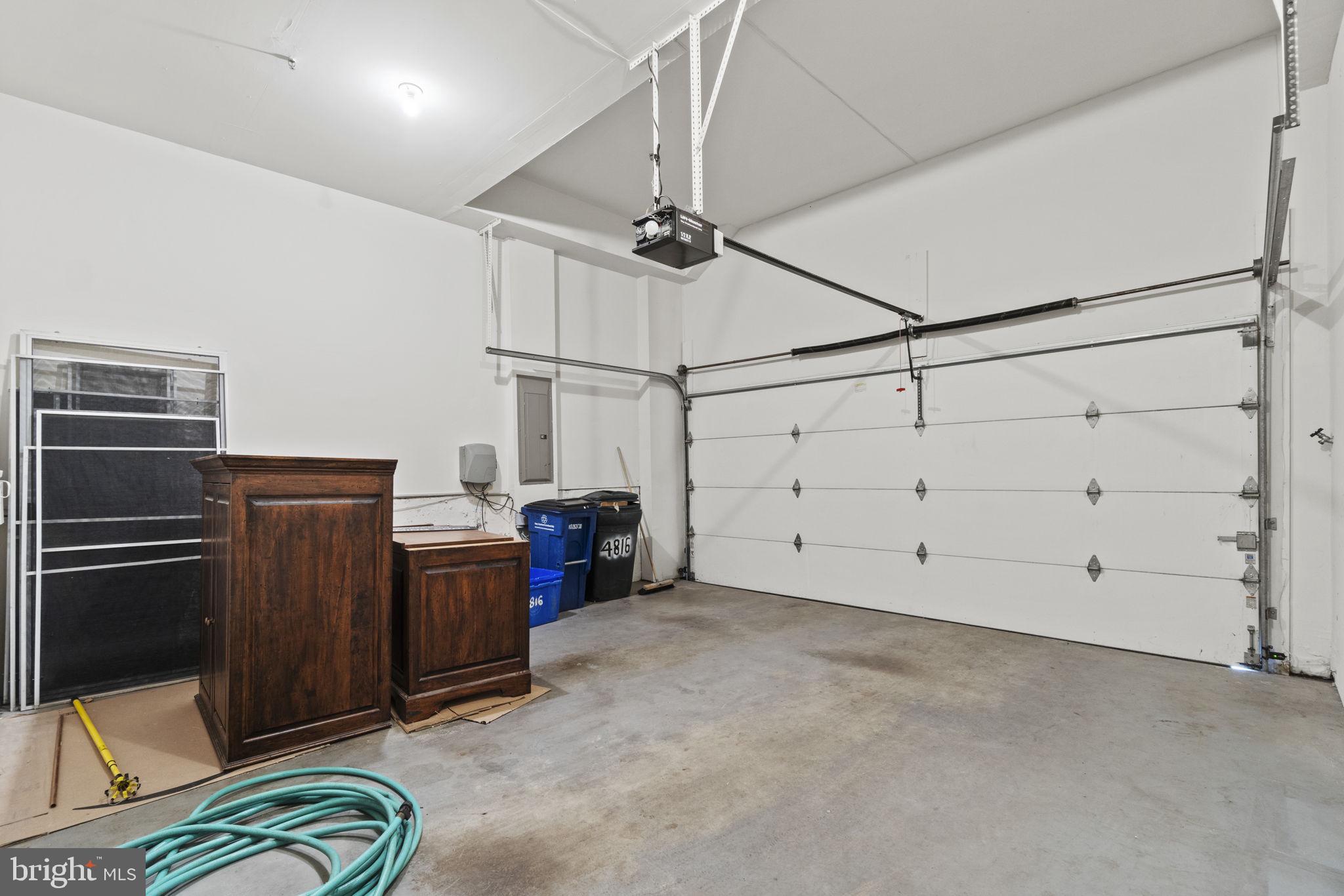 4816 MONTGOMERY LANE