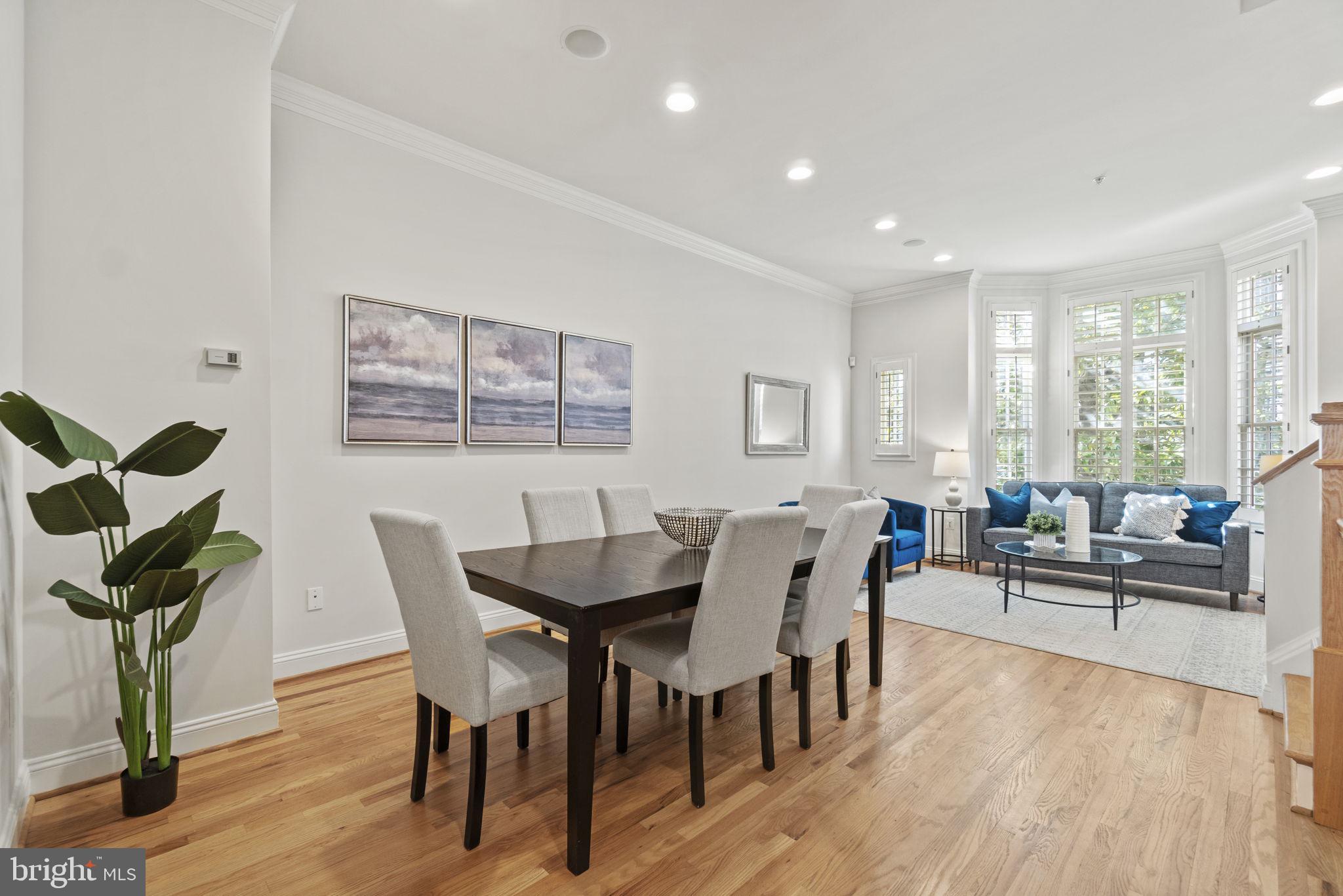 4816 MONTGOMERY LANE