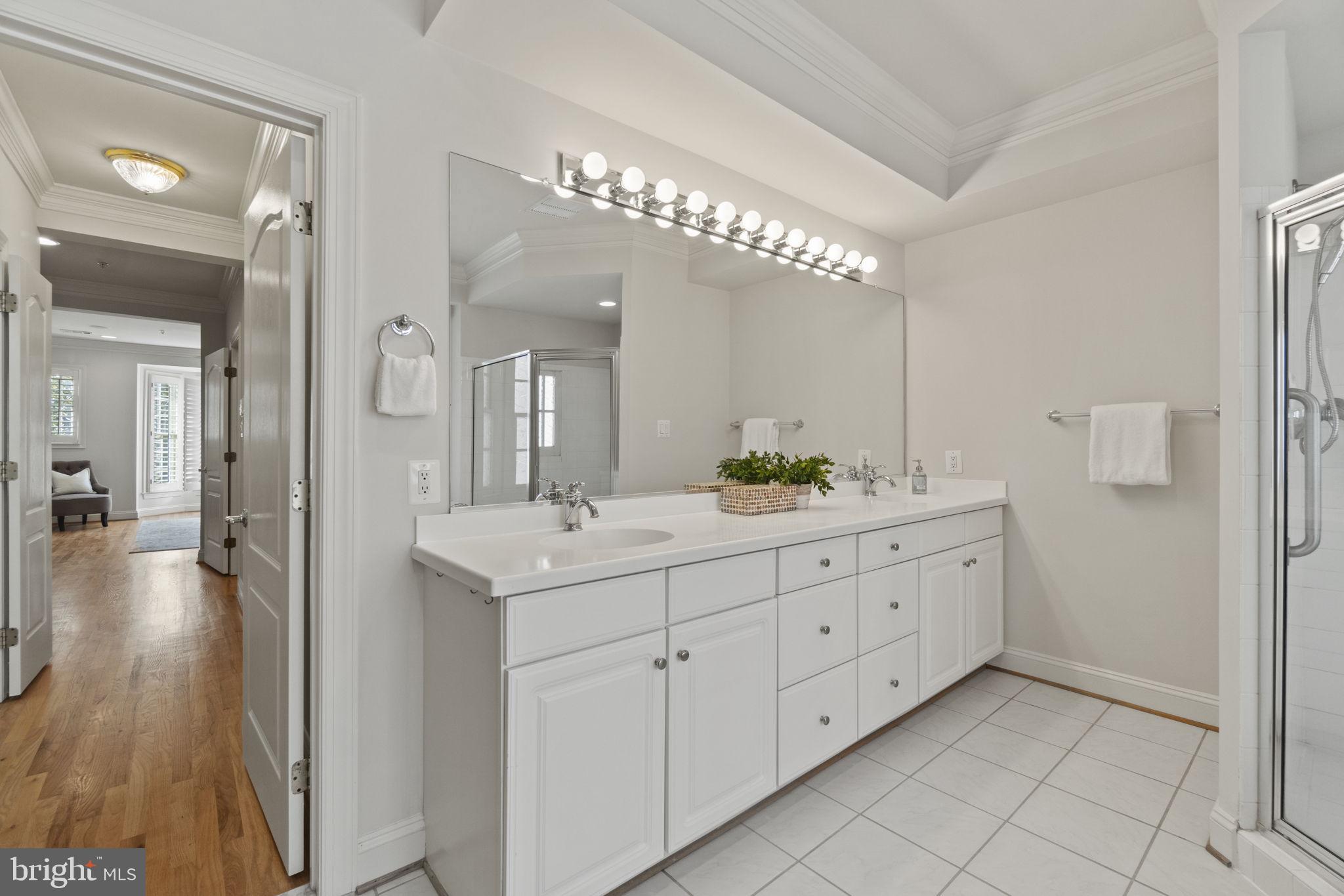 4816 MONTGOMERY LANE