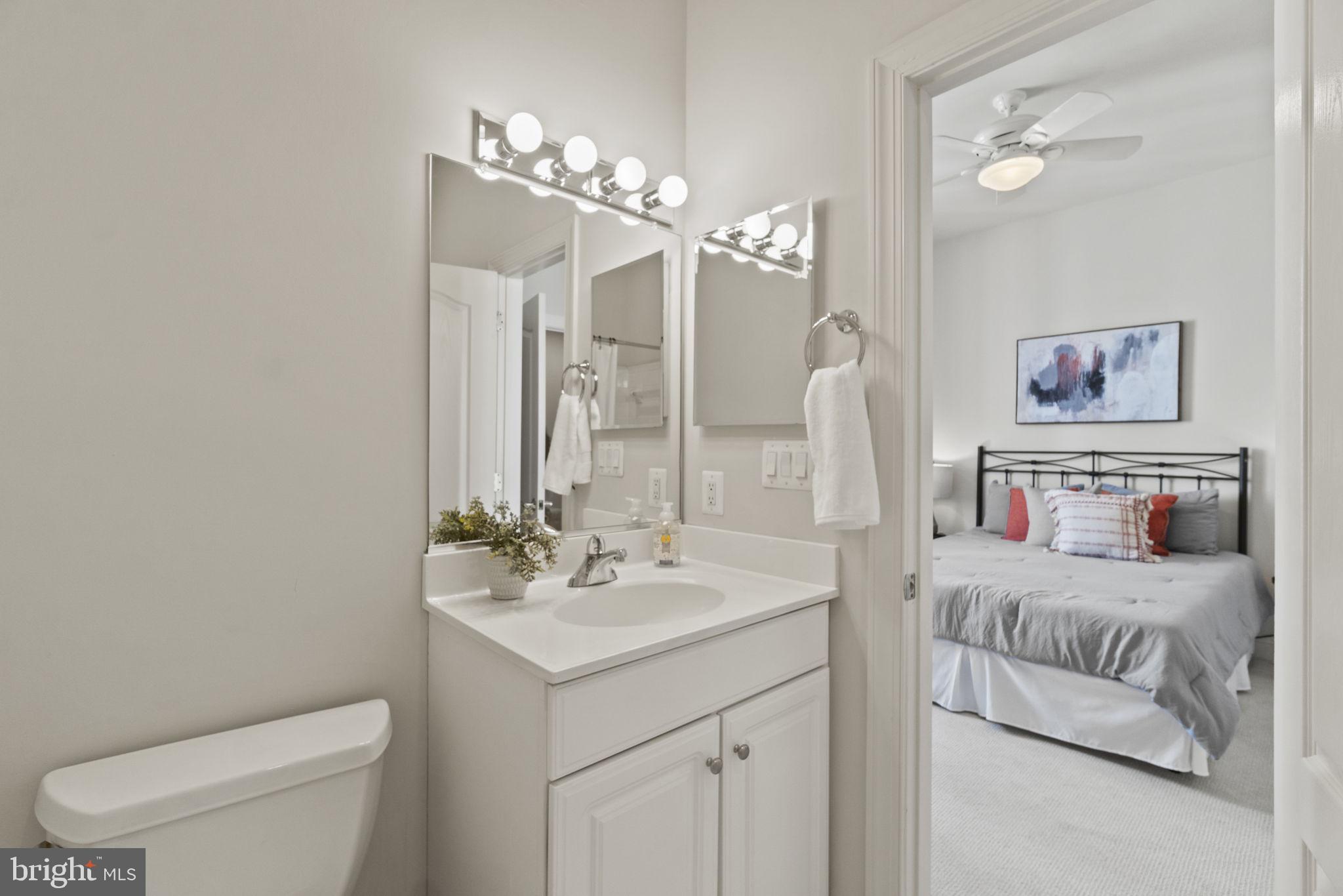 4816 MONTGOMERY LANE