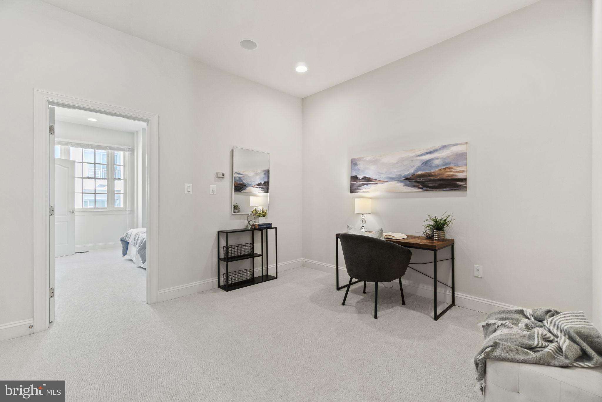 4816 MONTGOMERY LANE