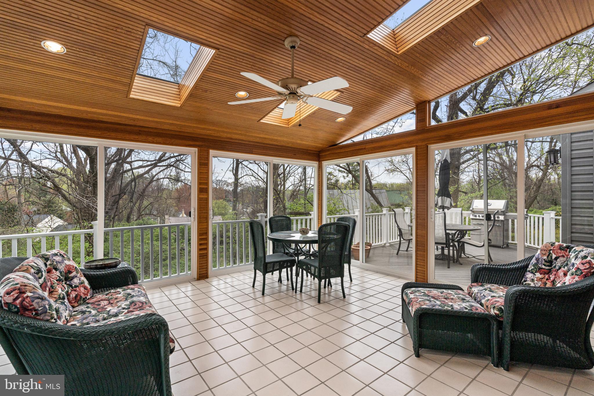 11811 DINWIDDIE DRIVE