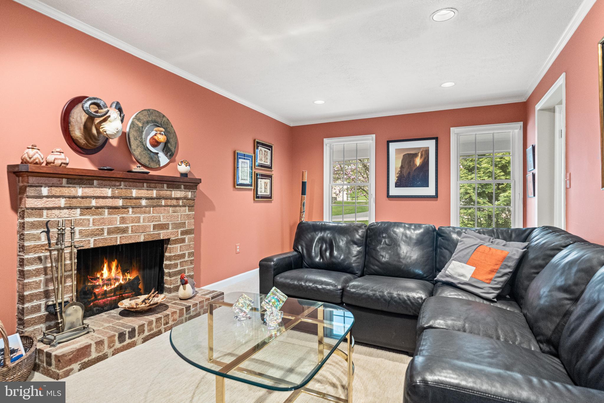 11811 DINWIDDIE DRIVE