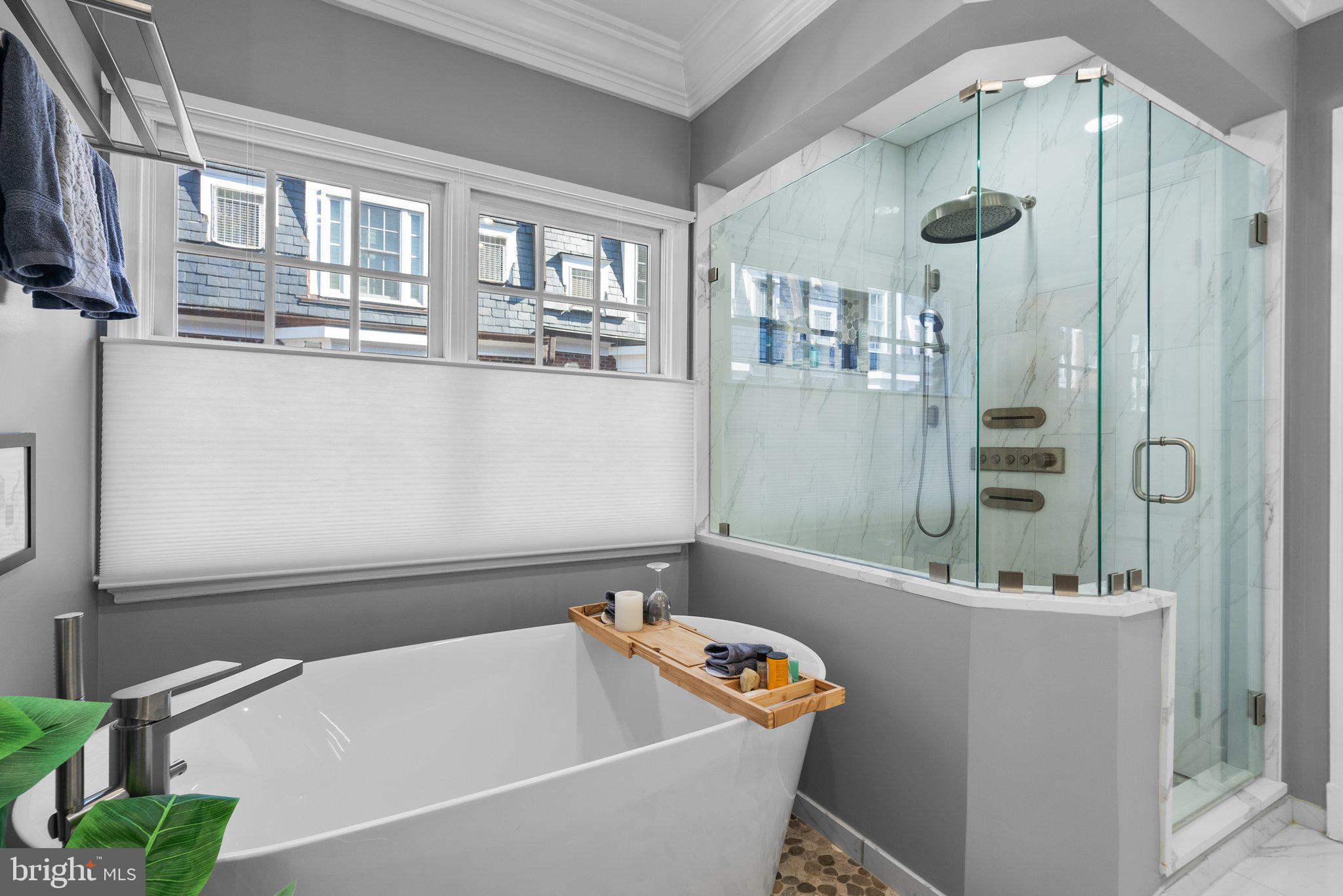 4836 MONTGOMERY LANE