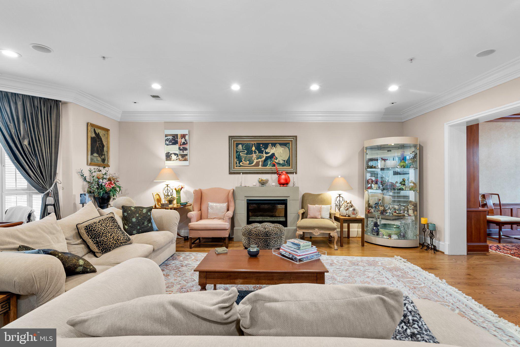 4836 MONTGOMERY LANE