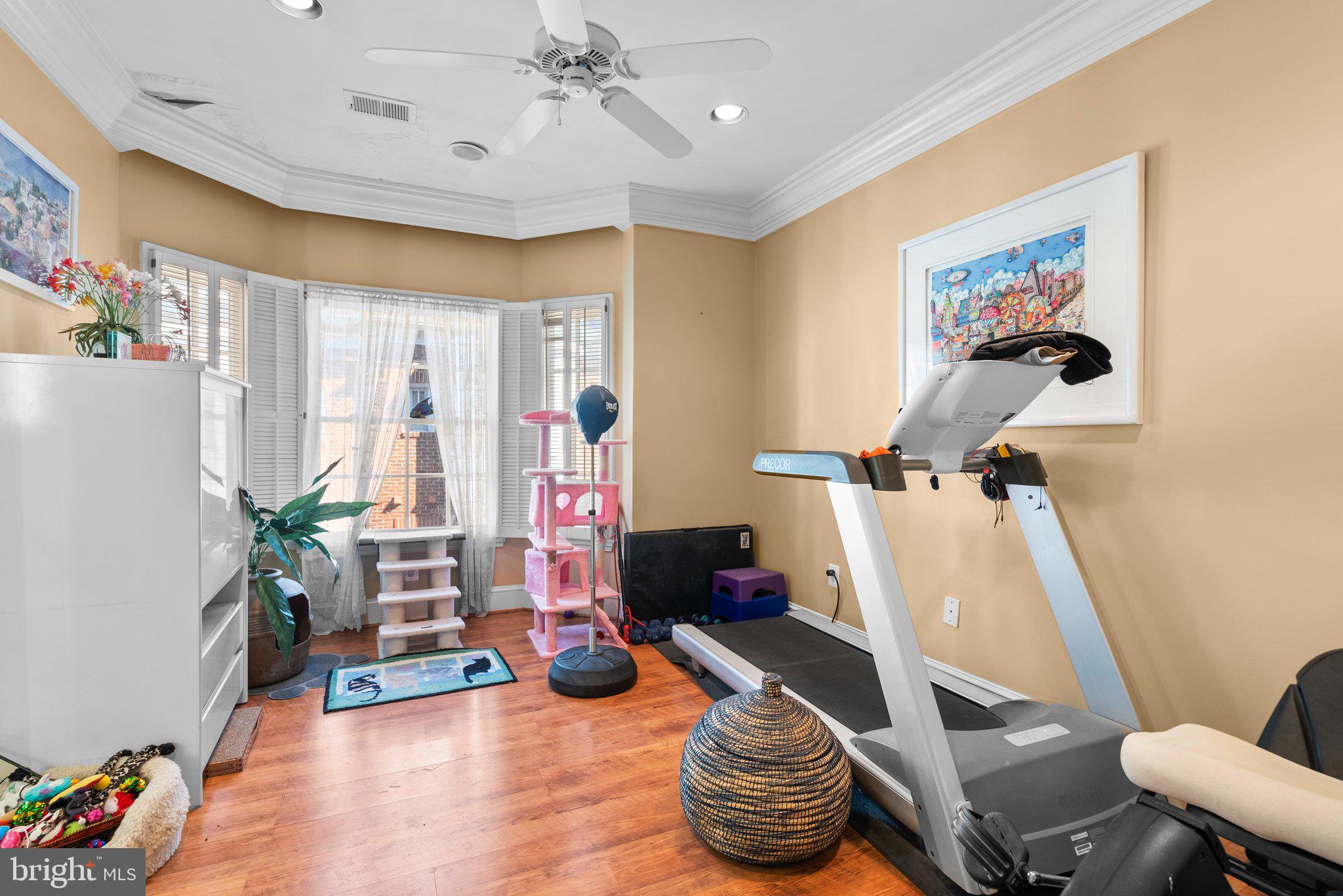 4836 MONTGOMERY LANE