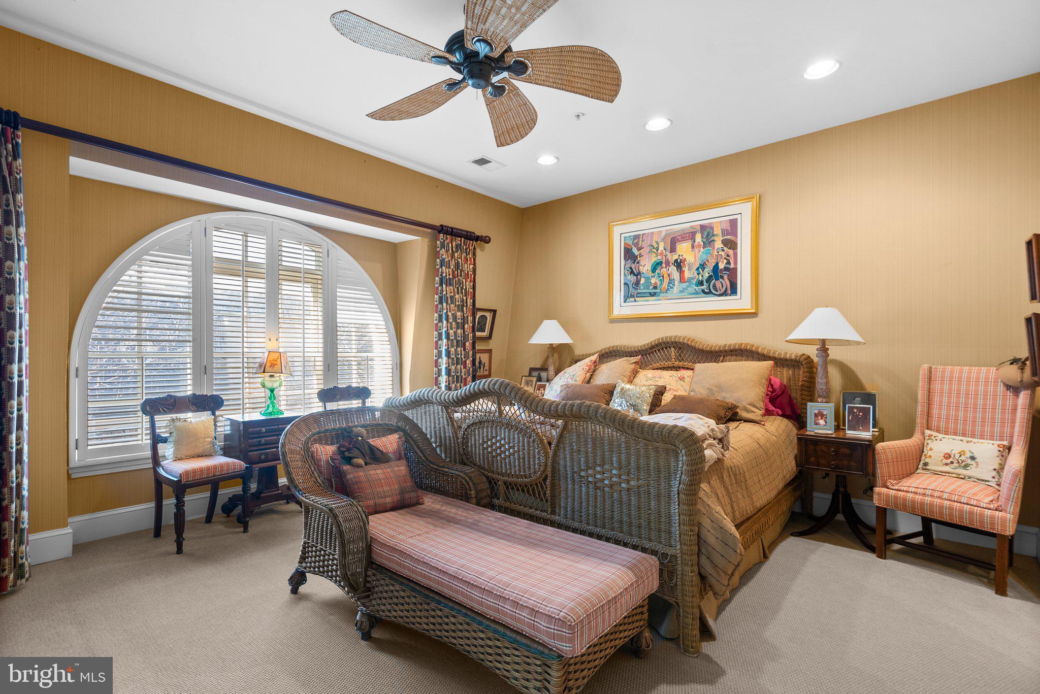 4836 MONTGOMERY LANE