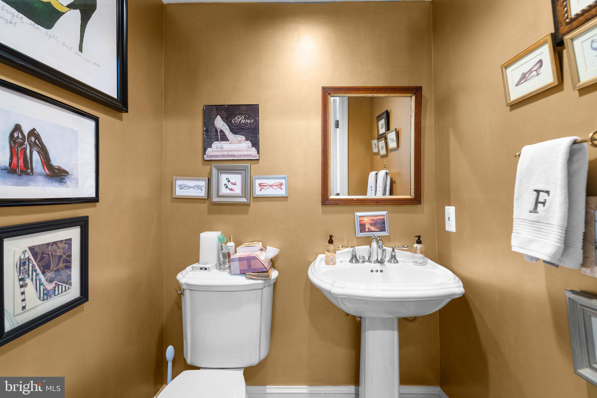 4836 MONTGOMERY LANE