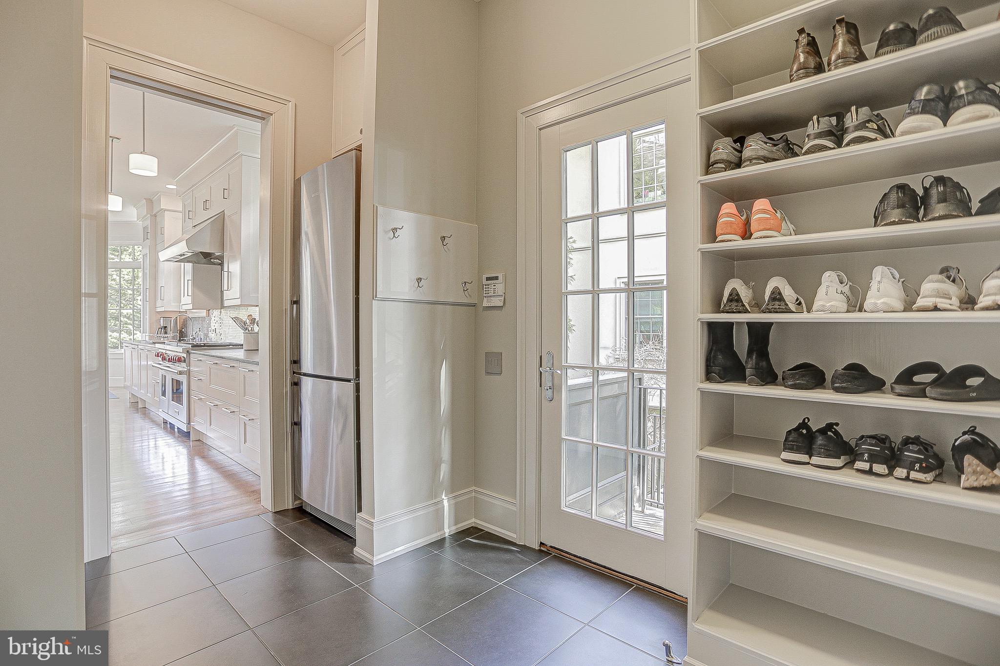 5509 LAMBETH ROAD