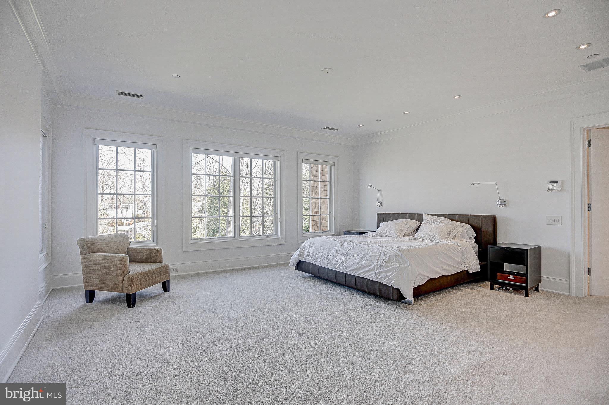 5509 LAMBETH ROAD