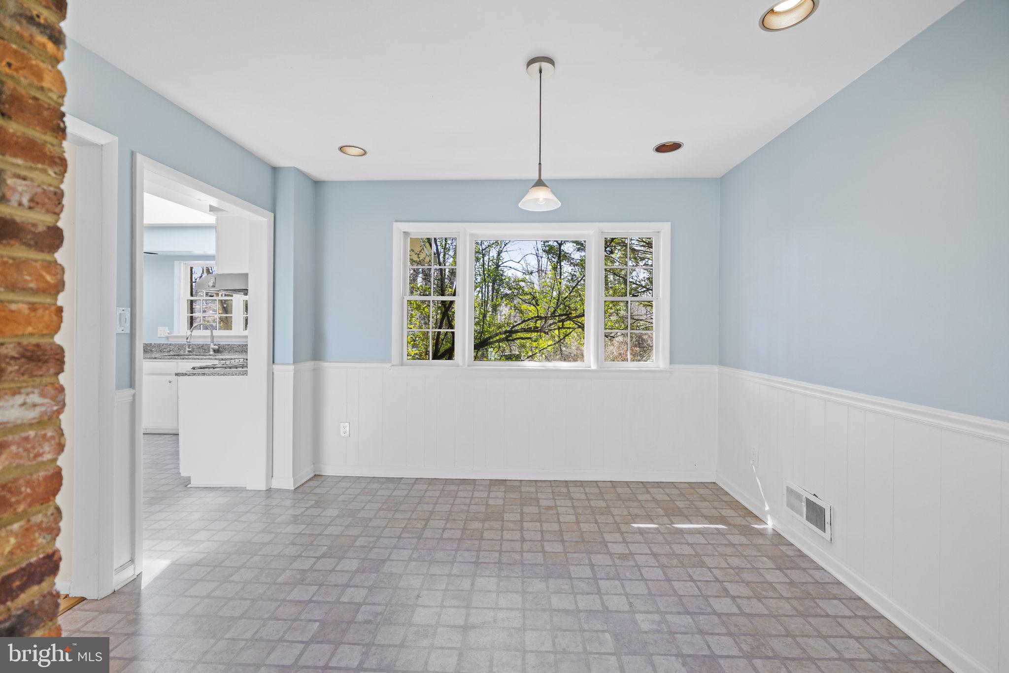 7905 CARTERET ROAD