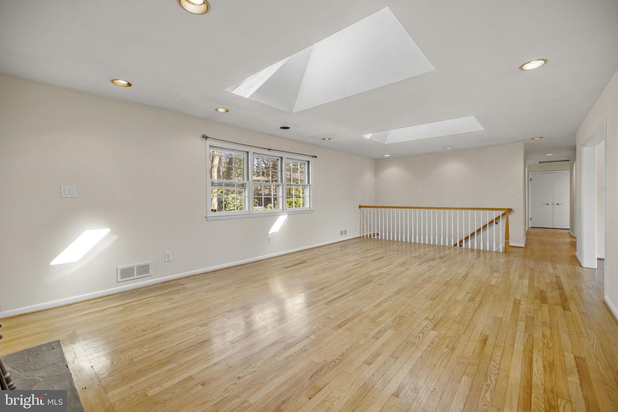 7905 CARTERET ROAD
