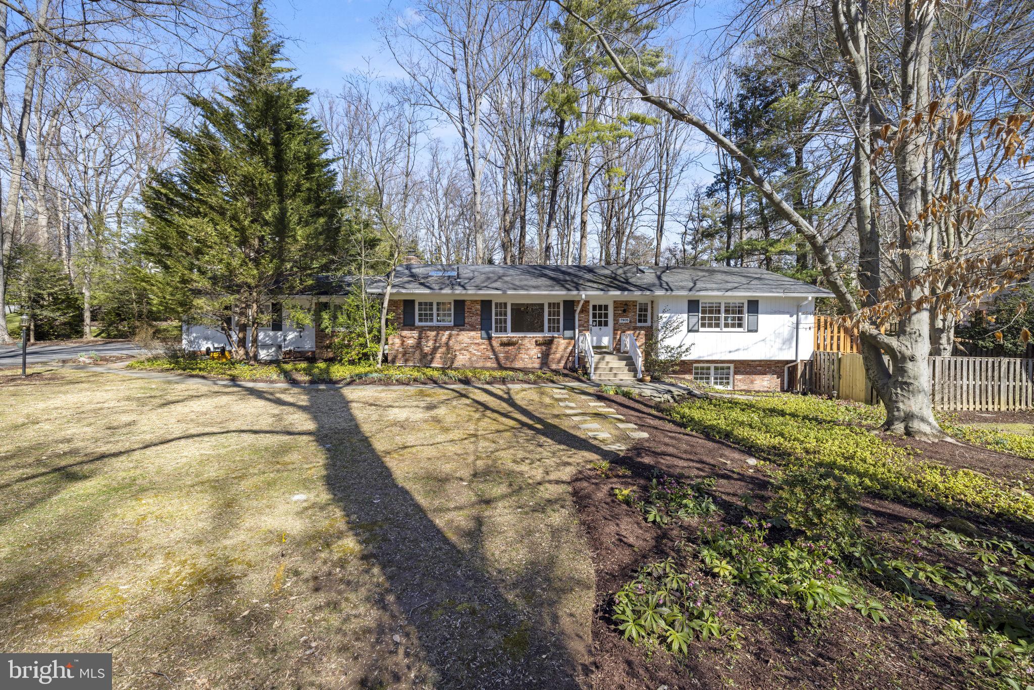 7905 CARTERET ROAD