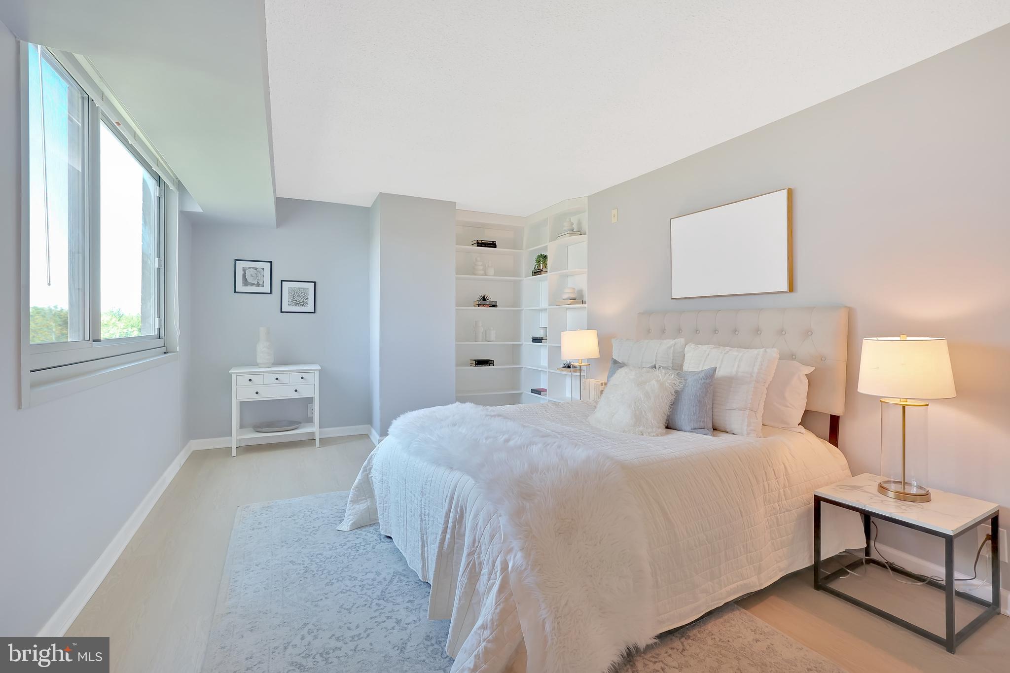 4601 N PARK AVENUE 915-Q