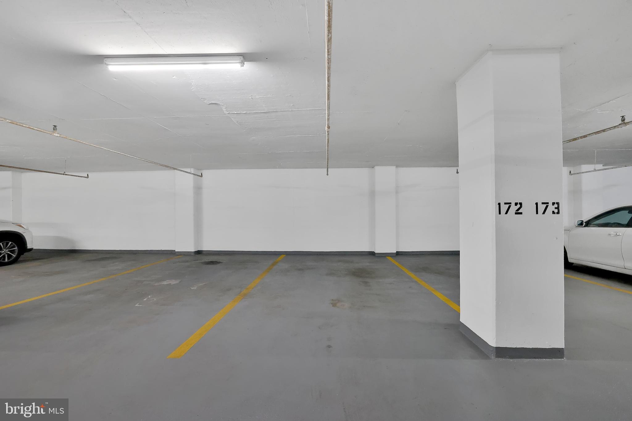 4601 N PARK AVENUE 915-Q