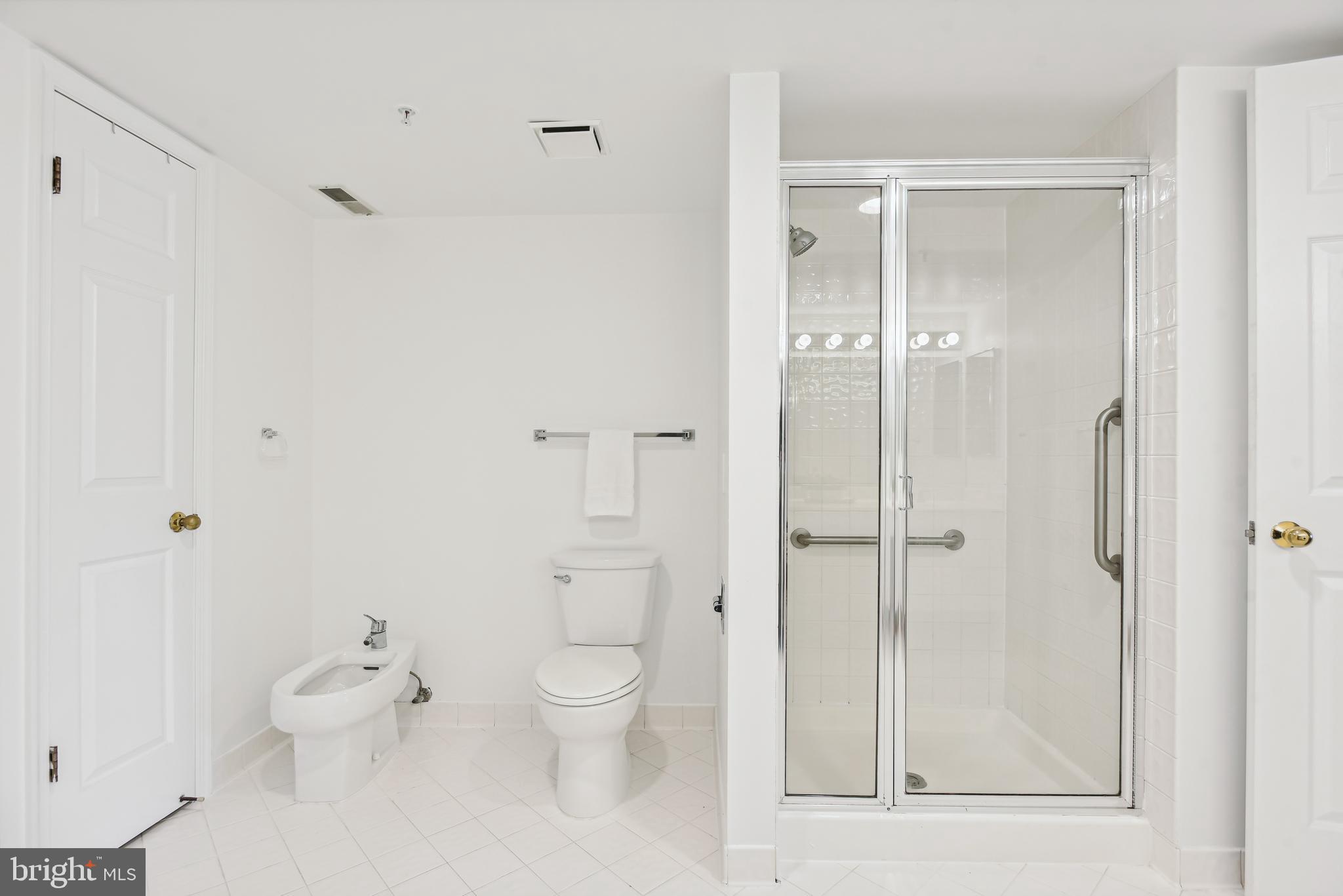 5000 BATTERY LANE 403