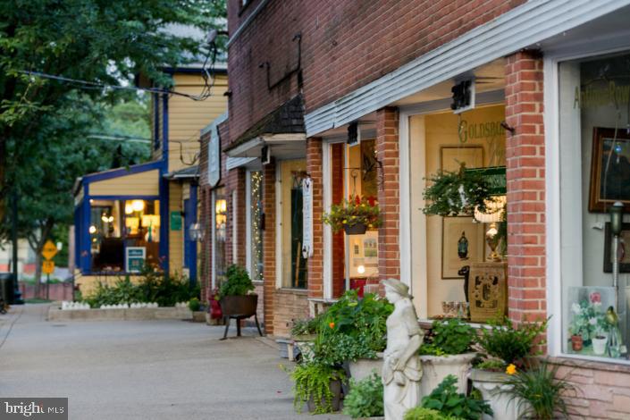 10530 WHEATLEY STREET