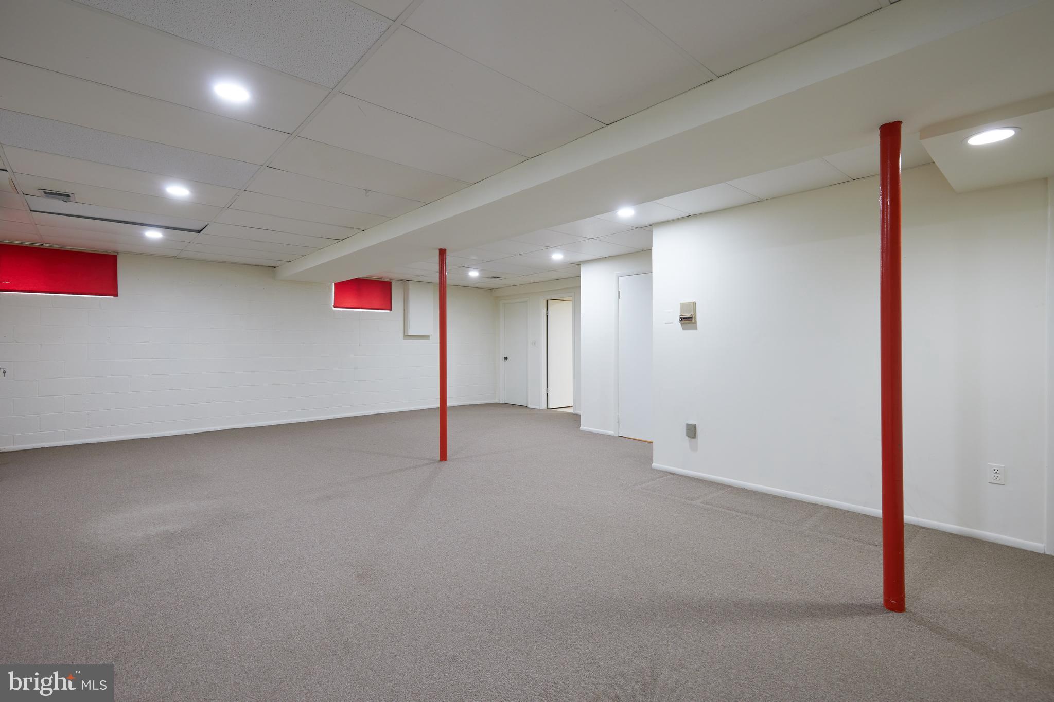 7 ARLIVE COURT