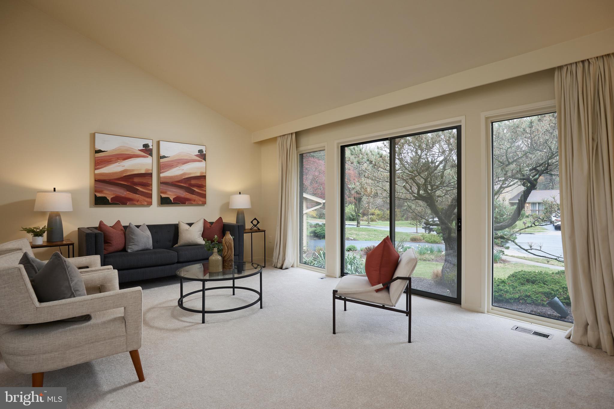 7 ARLIVE COURT
