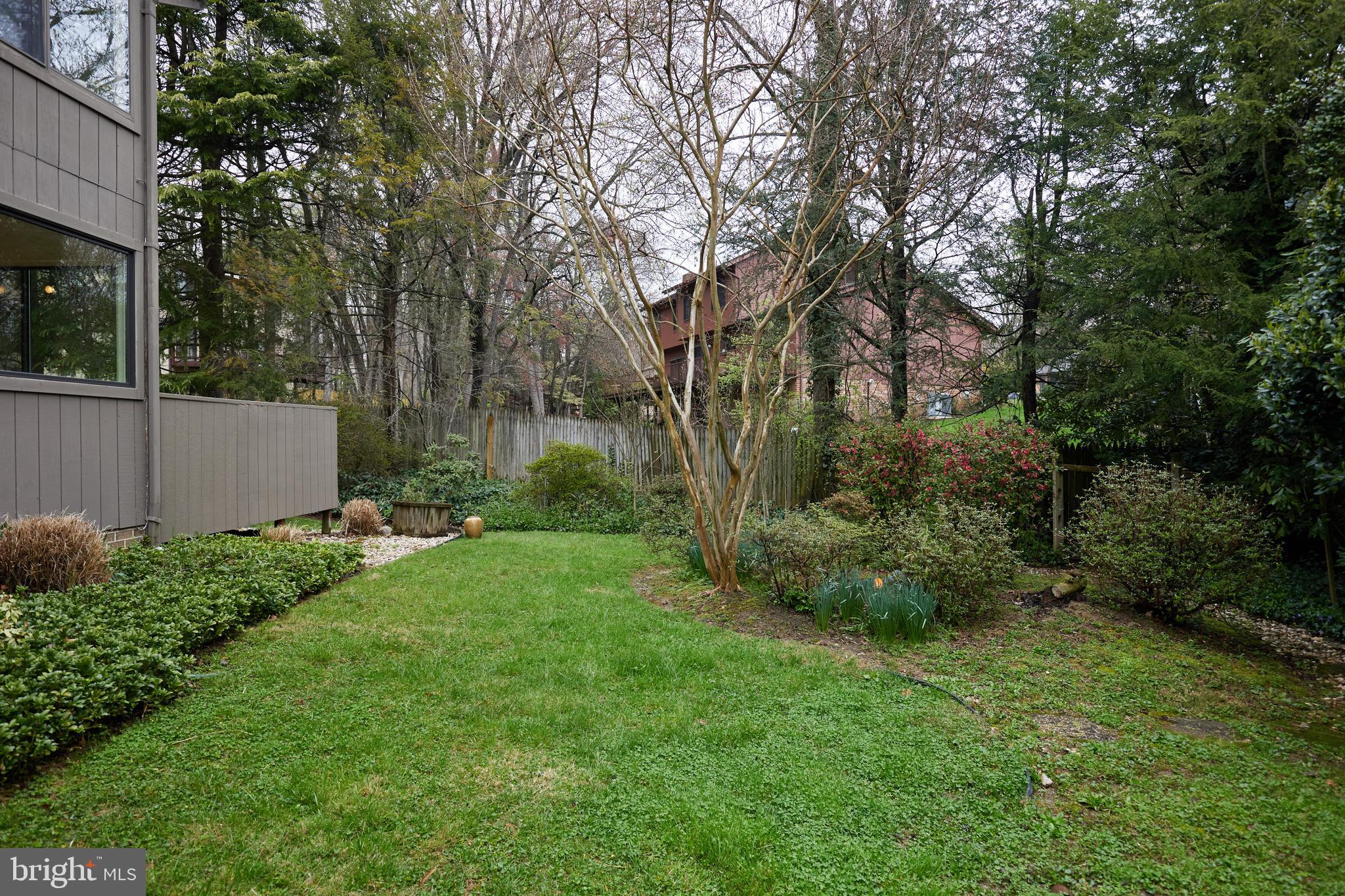 7 ARLIVE COURT