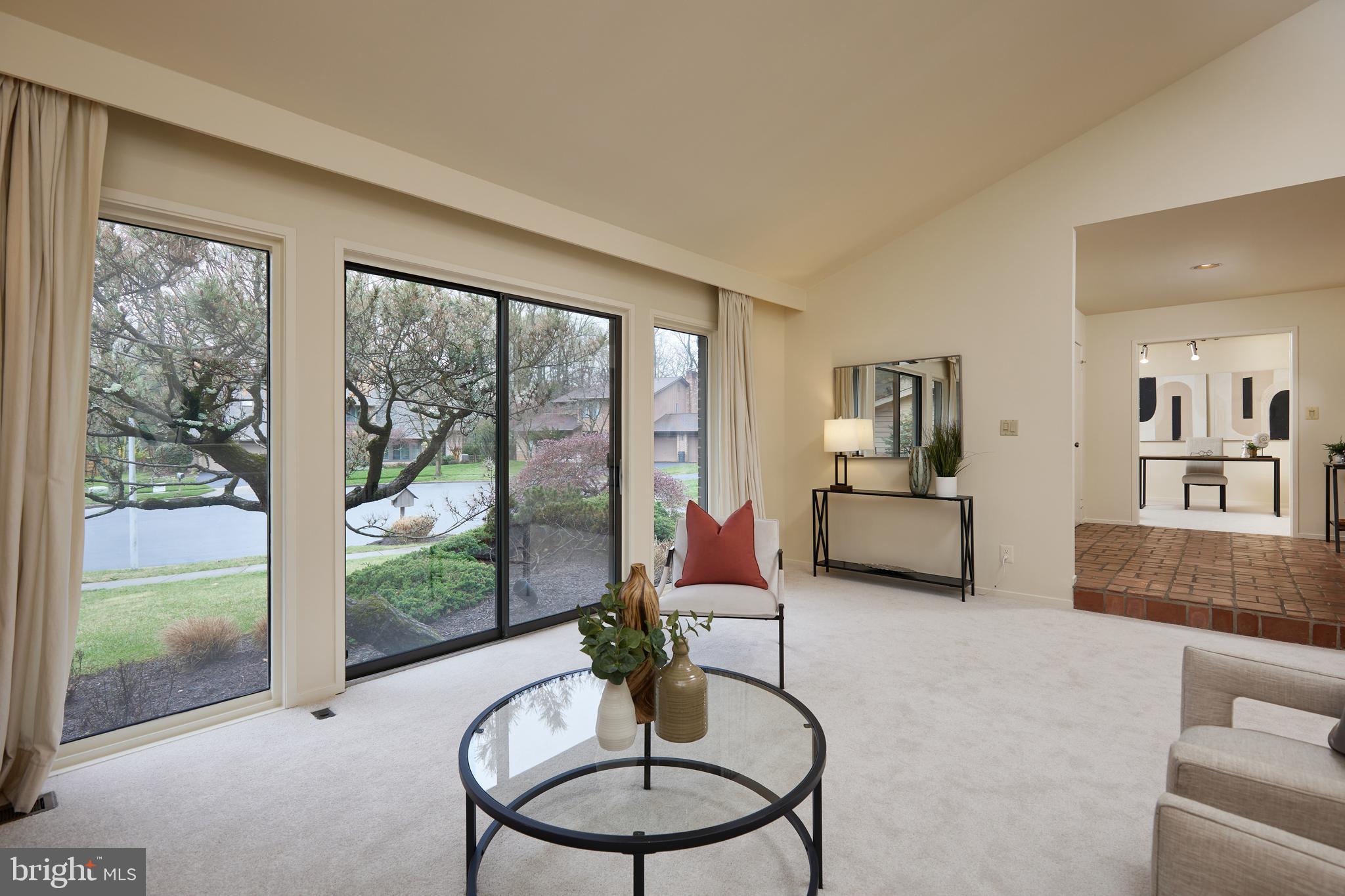 7 ARLIVE COURT
