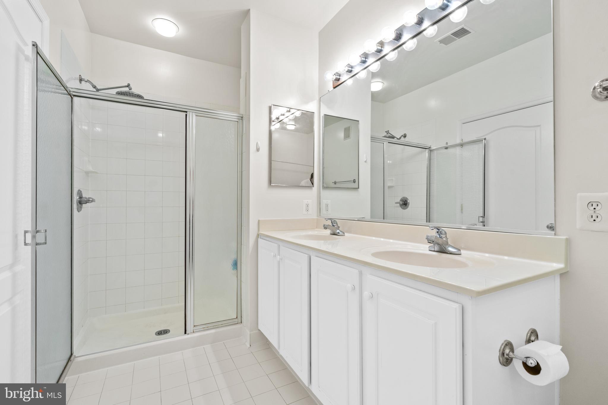 9405 BLACKWELL ROAD 202