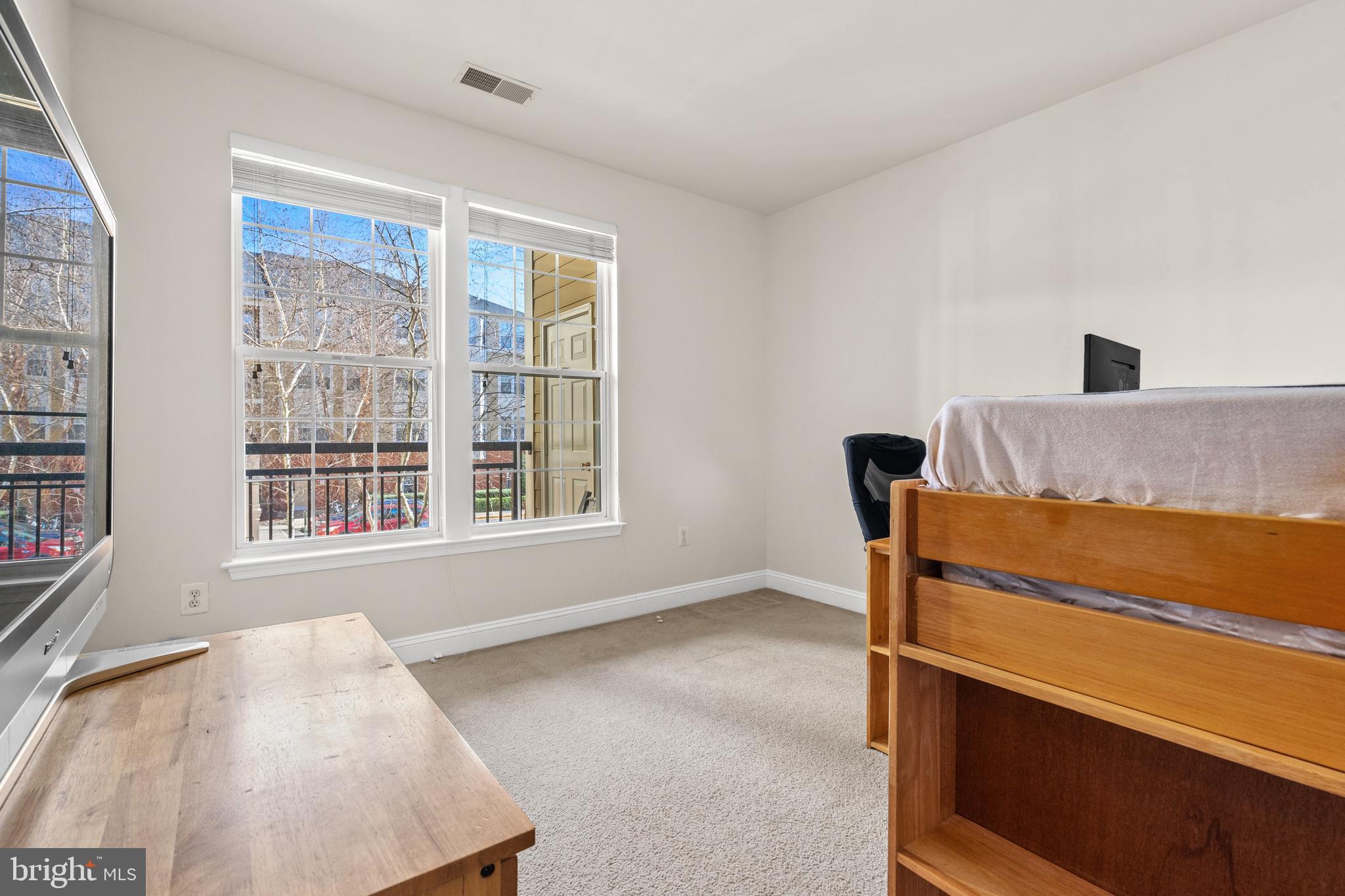 9405 BLACKWELL ROAD 202