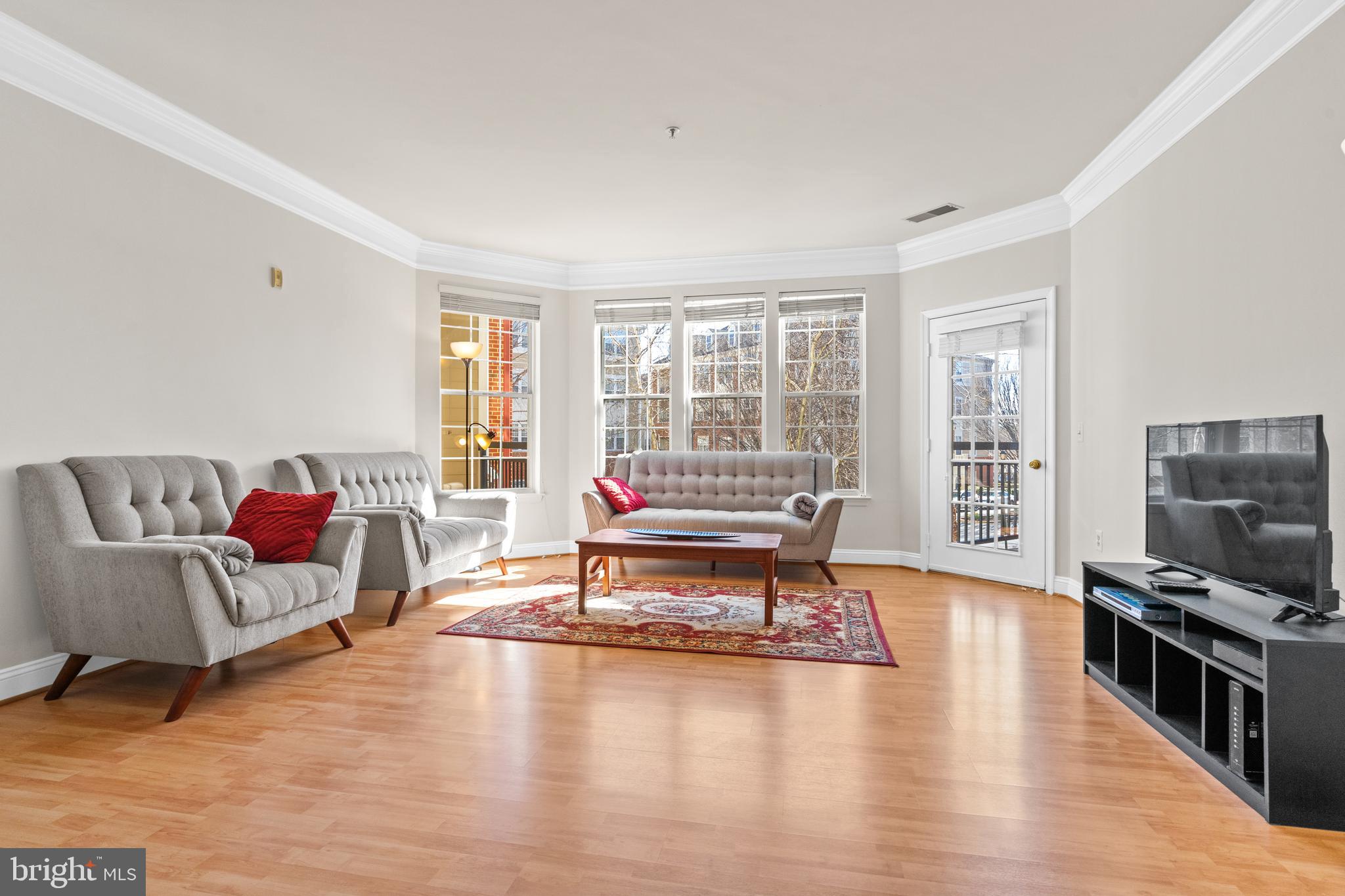 9405 BLACKWELL ROAD 202