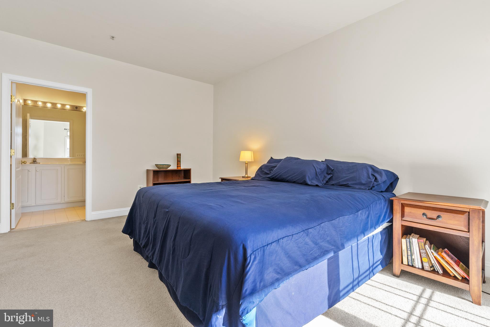 9405 BLACKWELL ROAD 202