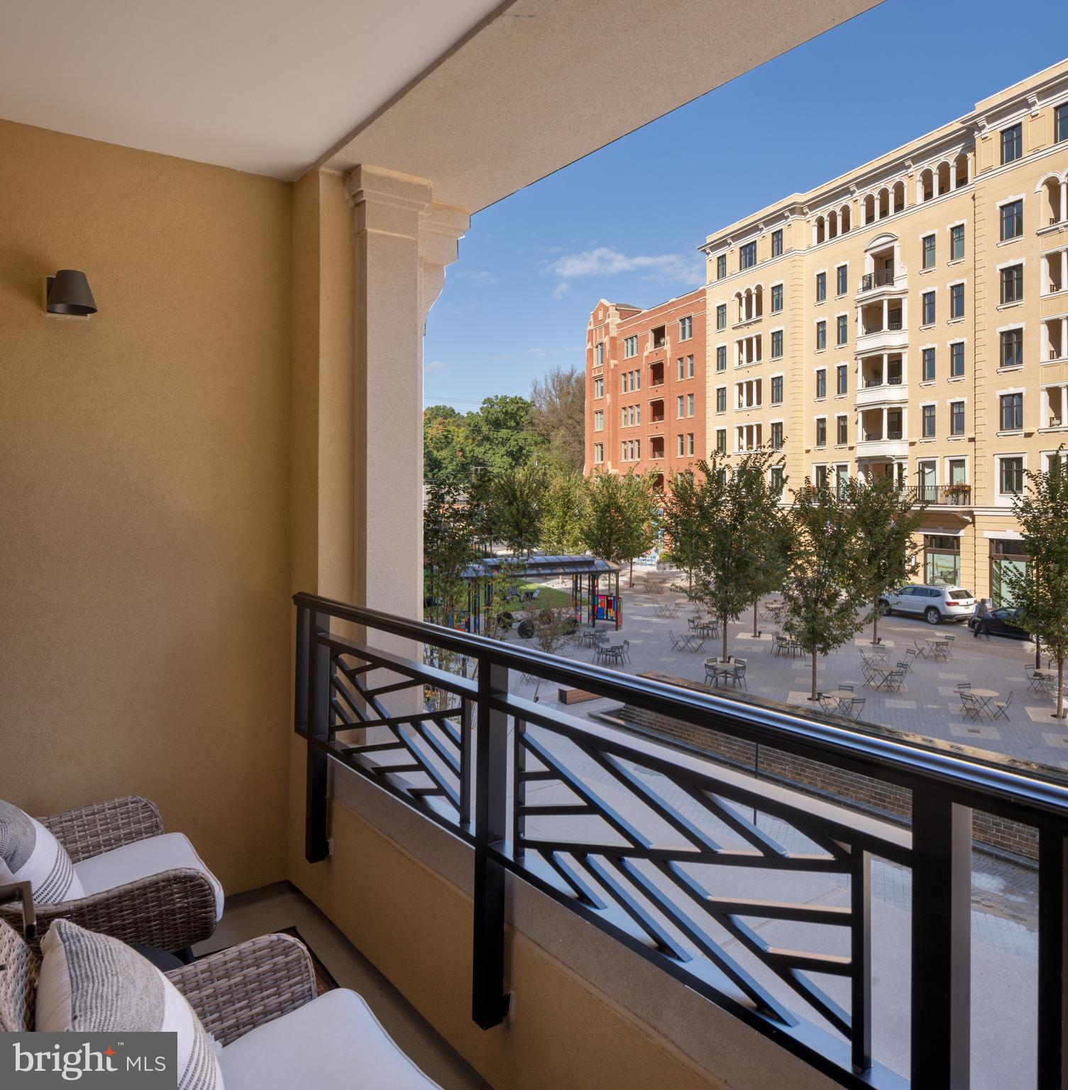 3820 CHAPLIN PLACE 1107