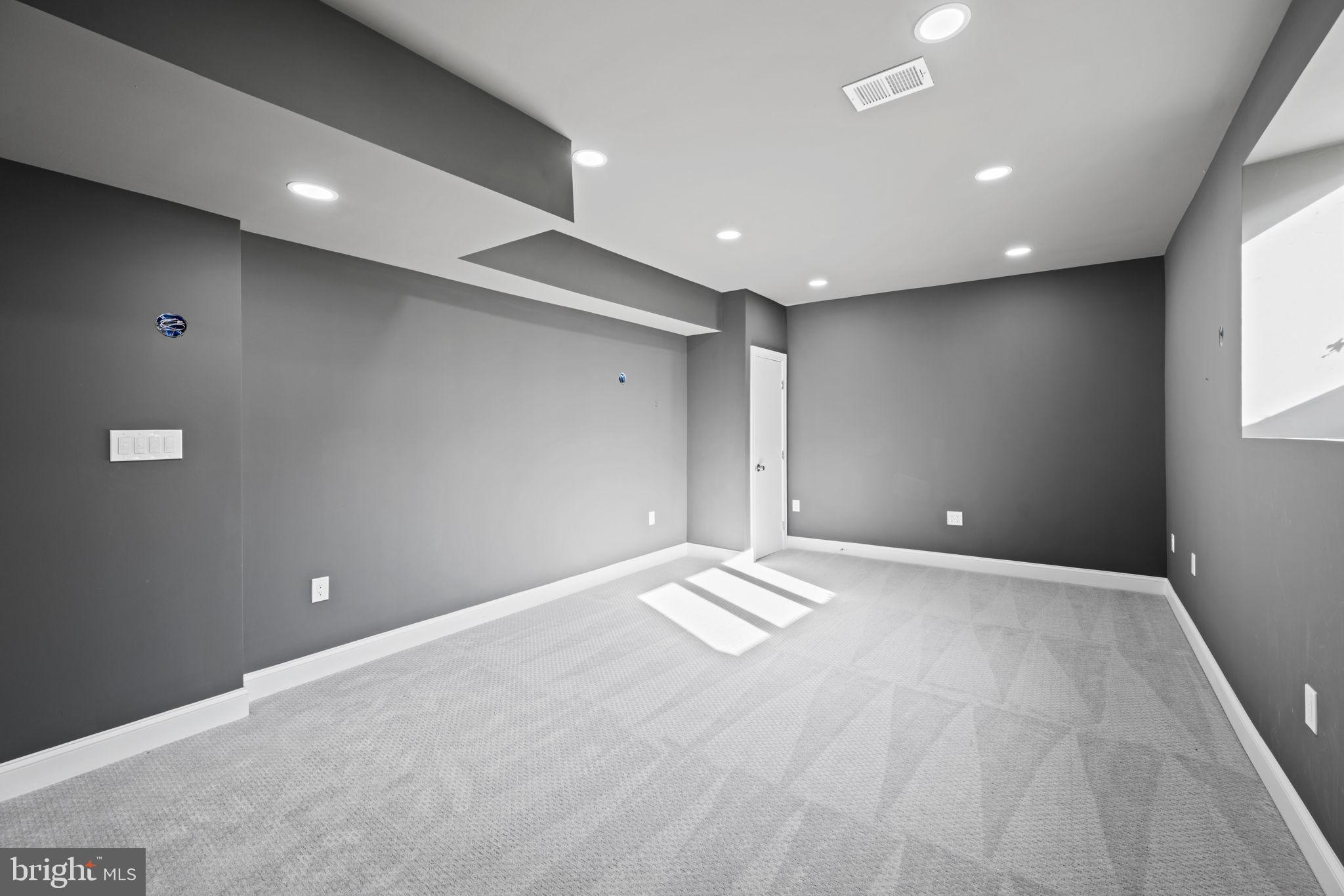 6626 WILSON LANE