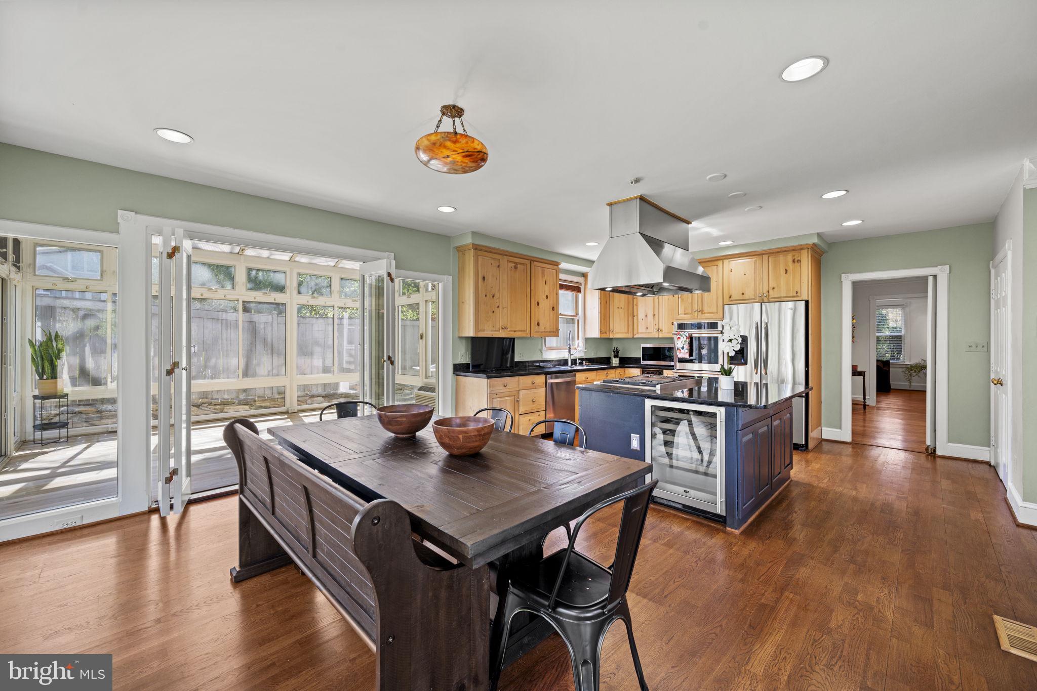 6626 WILSON LANE