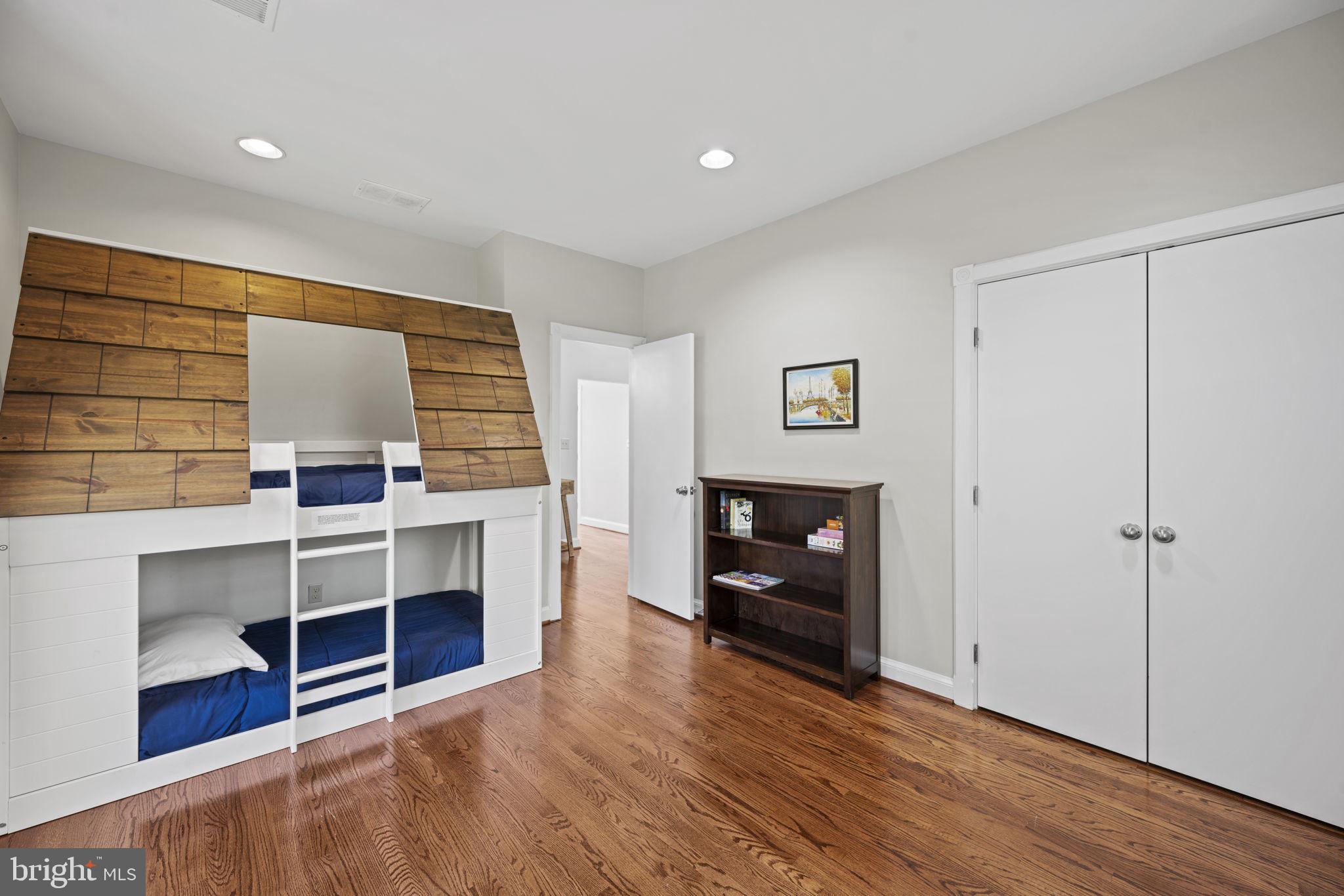 6626 WILSON LANE