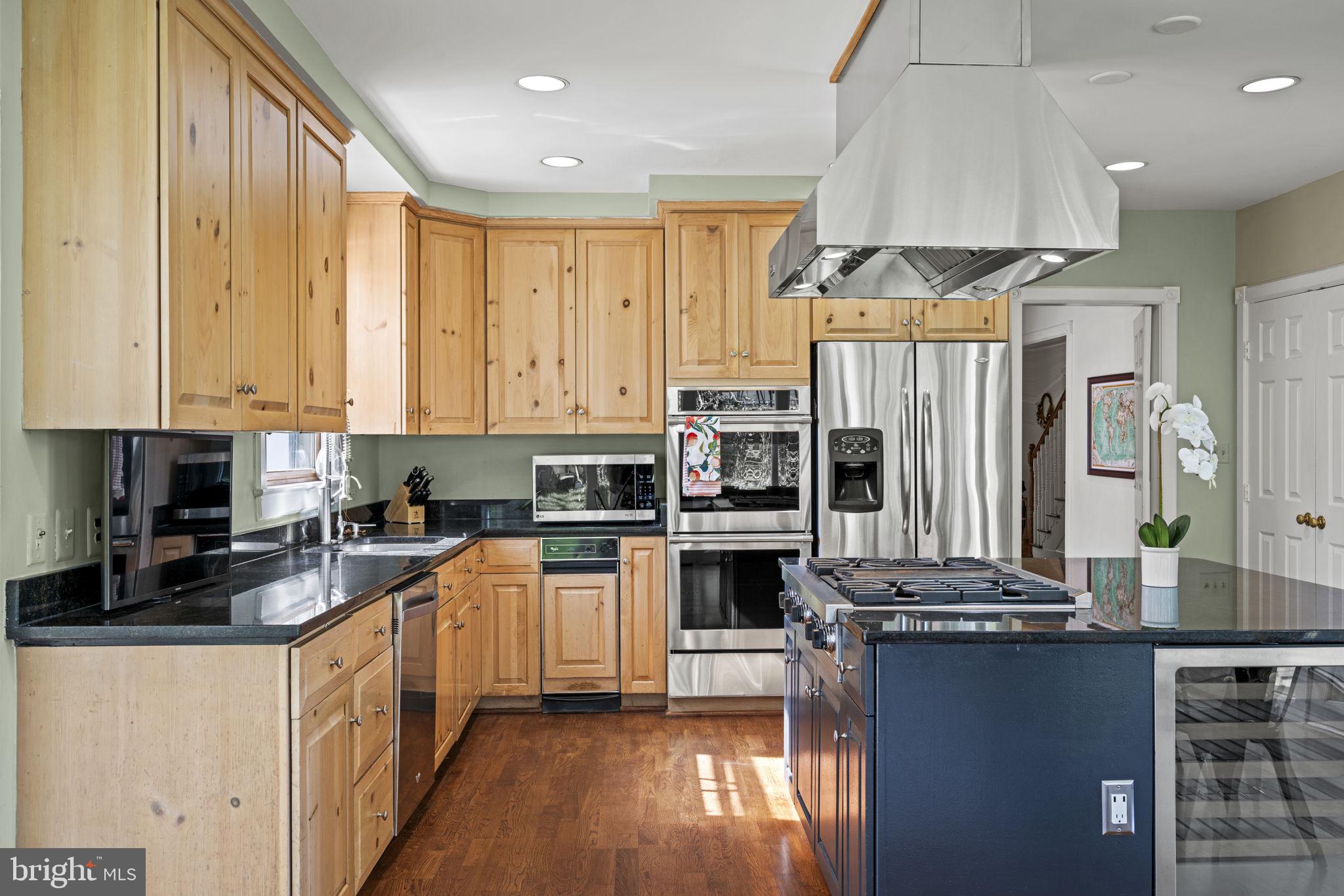 6626 WILSON LANE