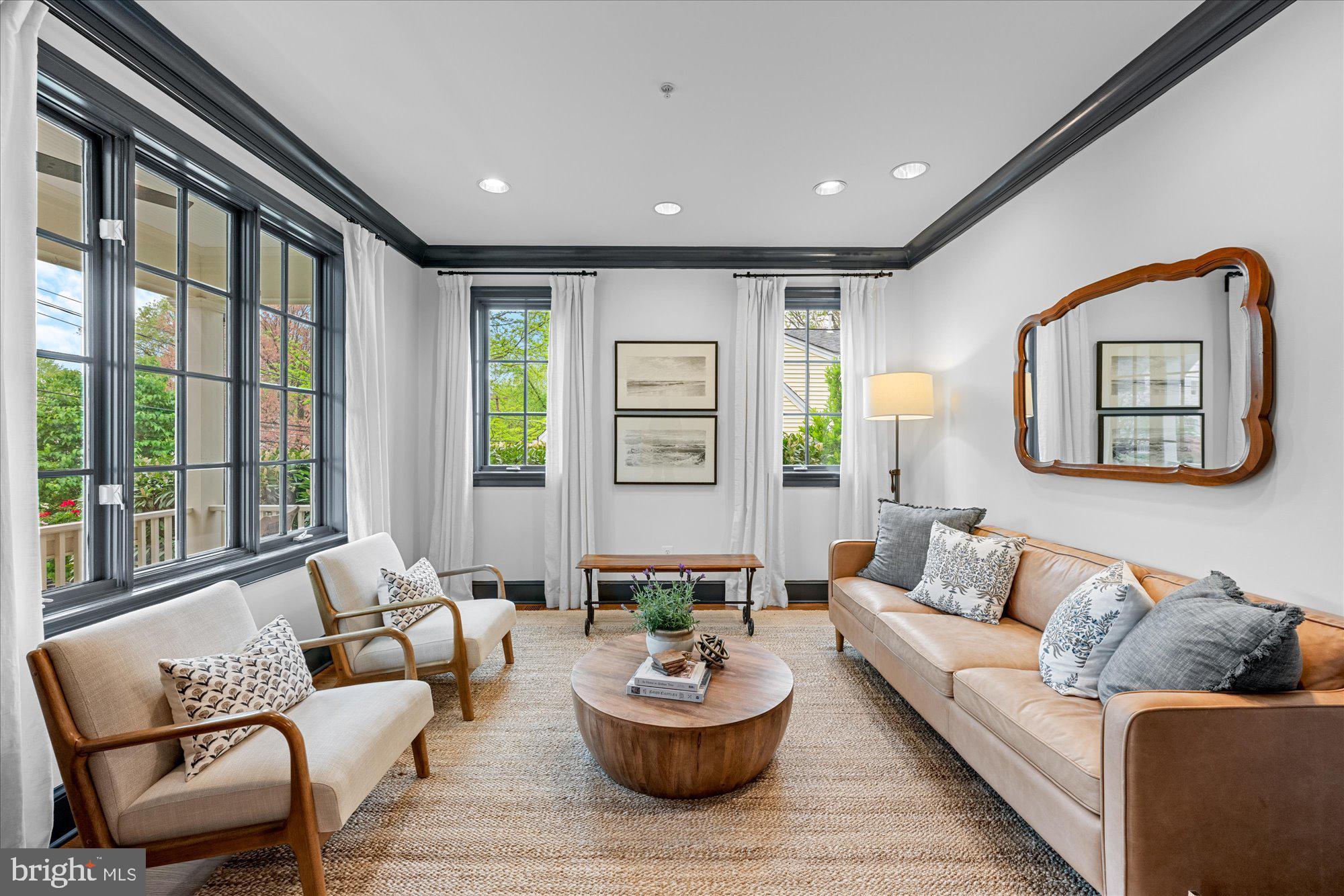 4405 HIGHLAND AVENUE