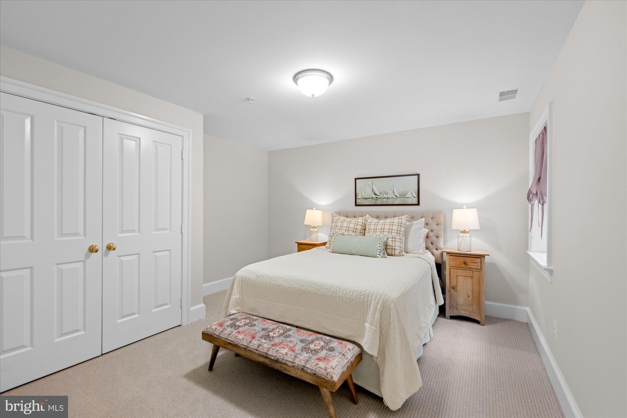 4405 HIGHLAND AVENUE